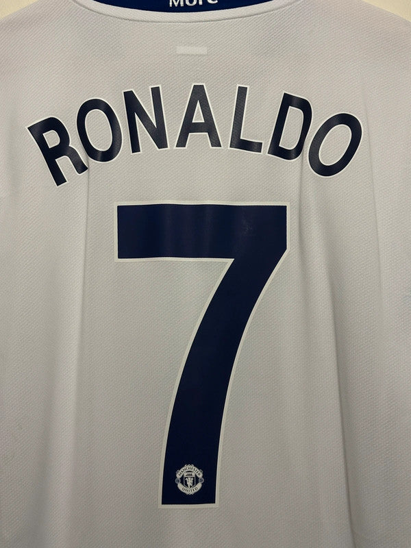 Cristiano Ronaldo Manchester United 2008-09 away football shirt (L)