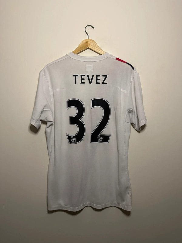 Carlos Tevez Manchester City 2009-11 away/third football shirt (L)