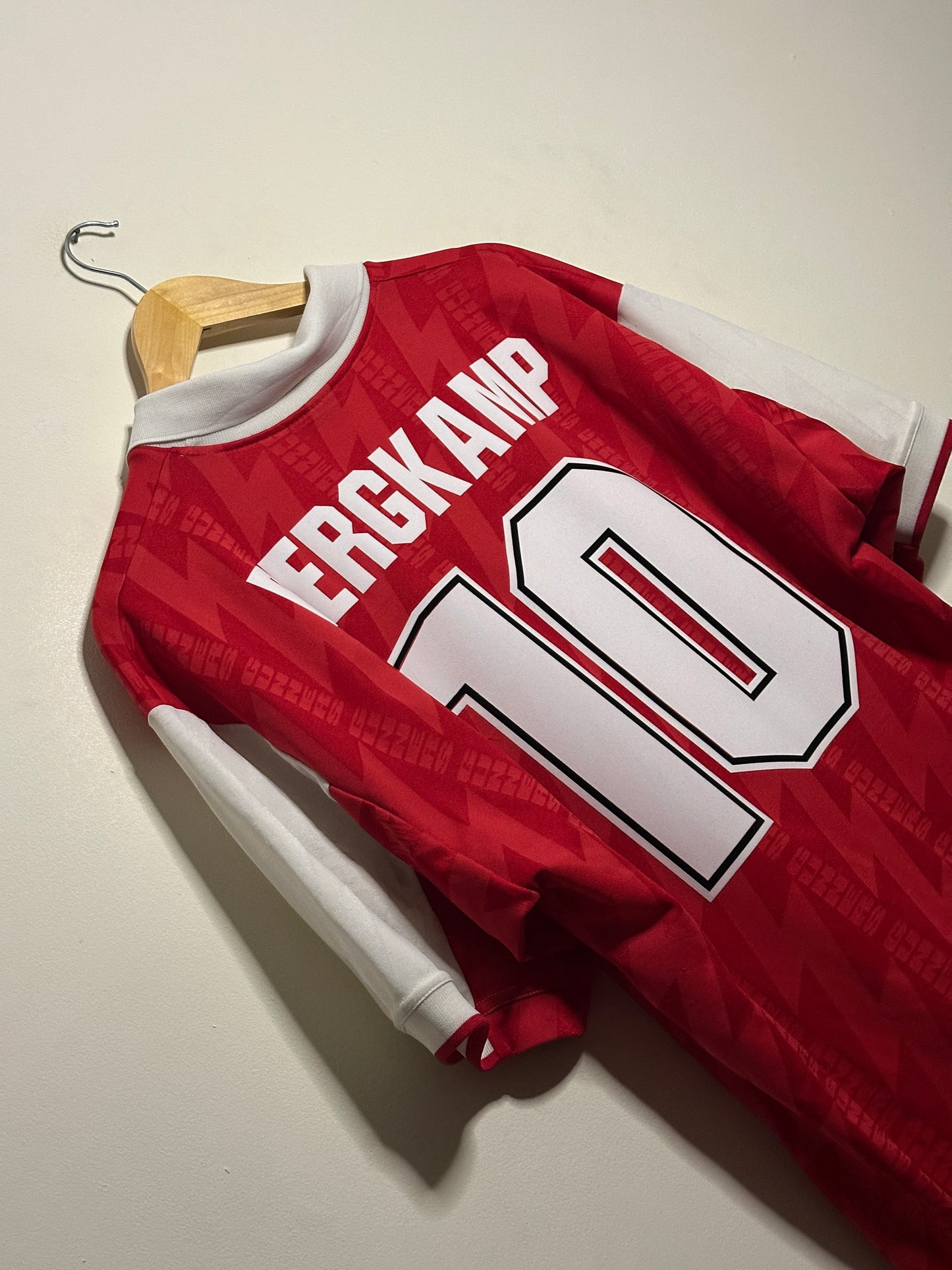 Dennis Bergkamp Arsenal FC 1994-96 home football shirt (XL)