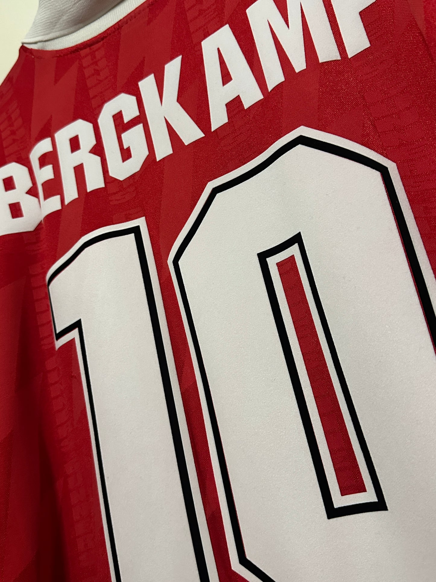Dennis Bergkamp Arsenal FC 1994-96 home football shirt (XL)