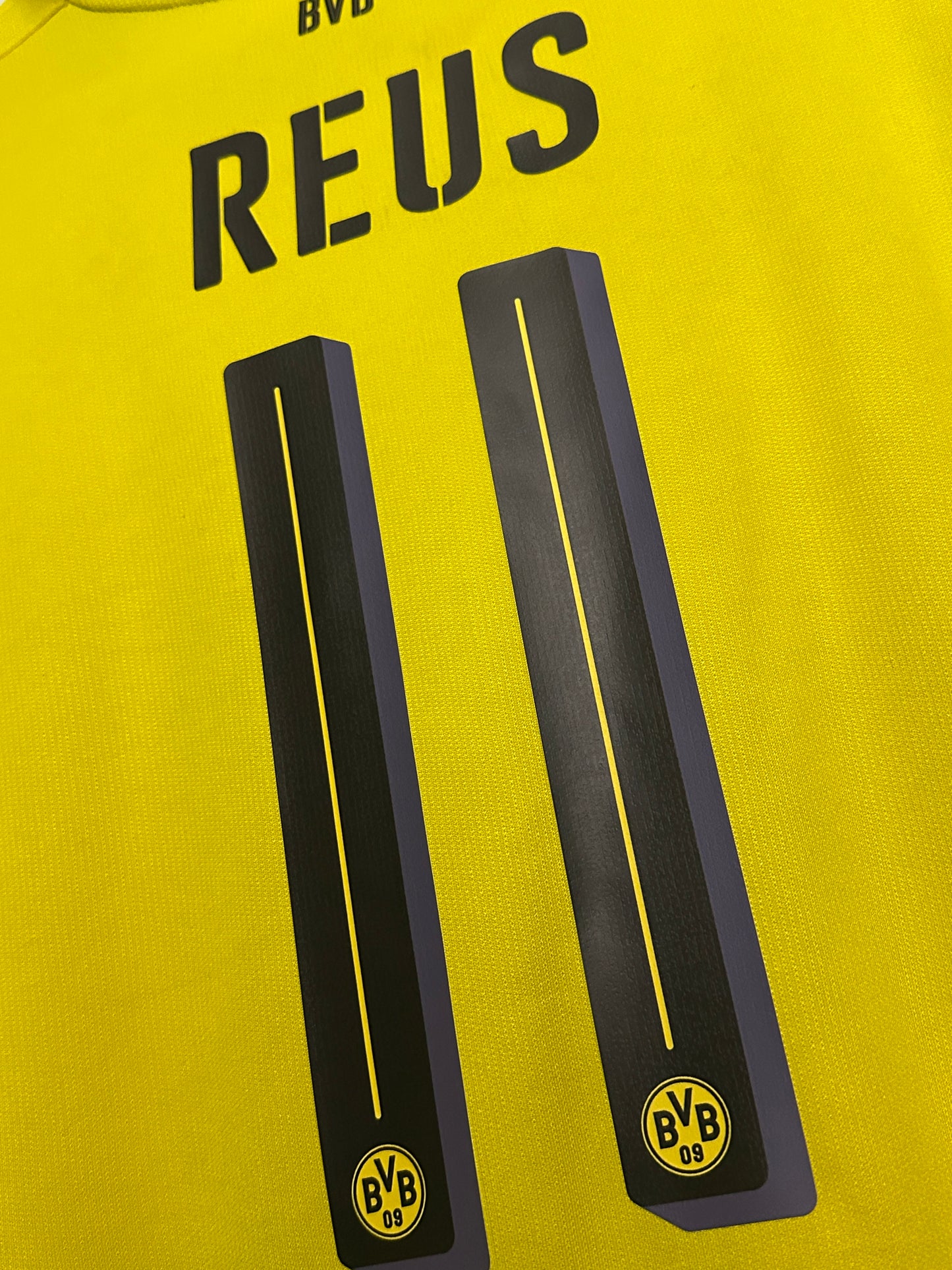 Marco Reus Borussia Dortmund 2017-18 home football shirt (L)