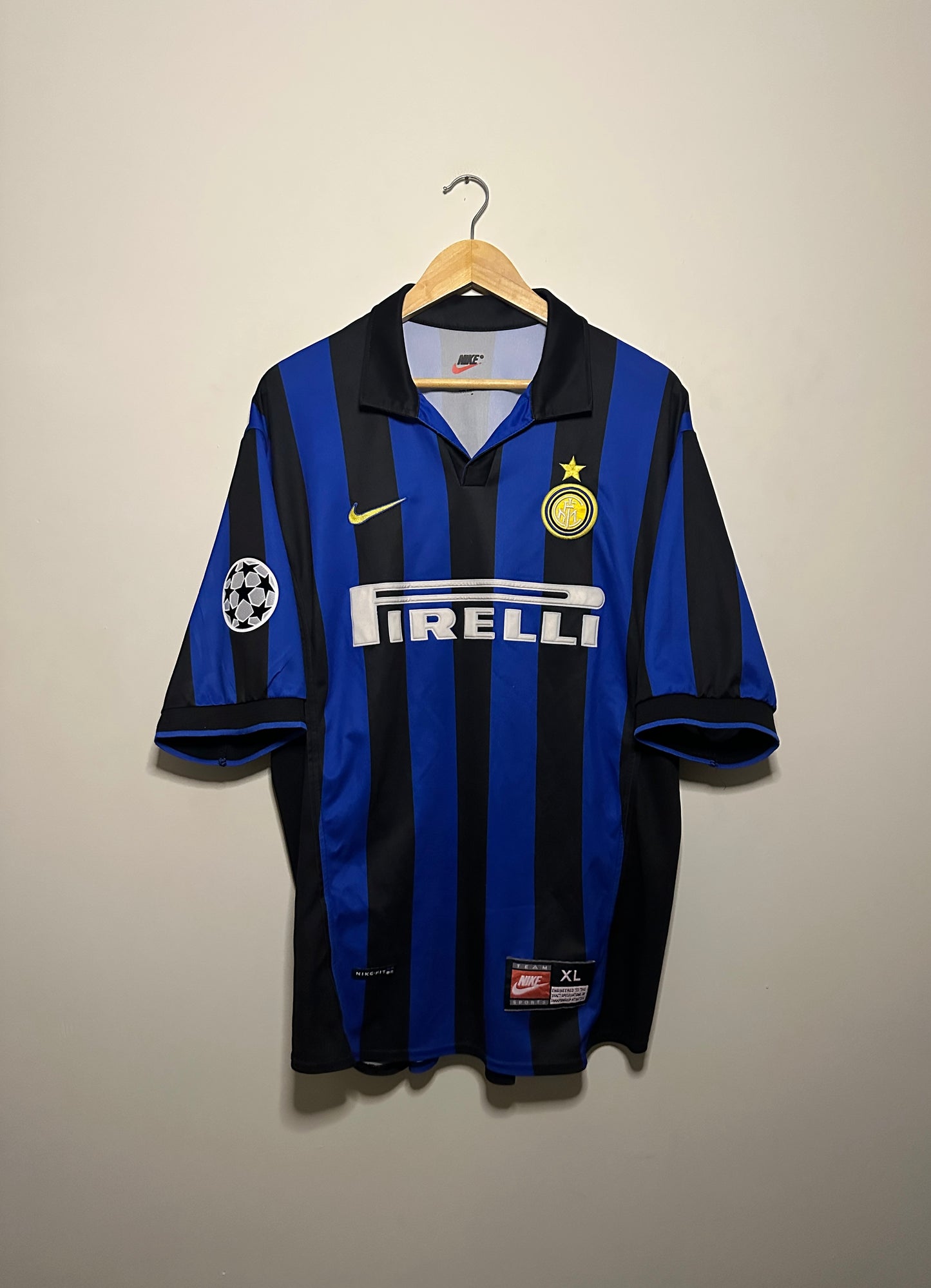 Ronaldo Nazario Inter Milan 1998-99 home football shirt (XL)