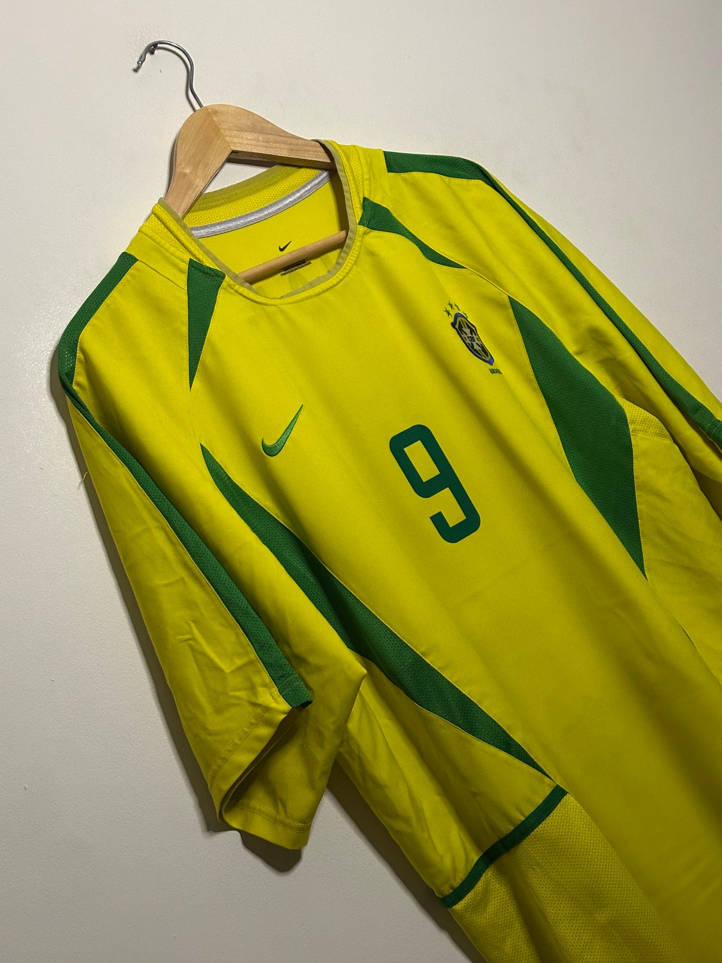 Ronaldo Nazario Brazil 2002 World Cup home football shirt (XL)