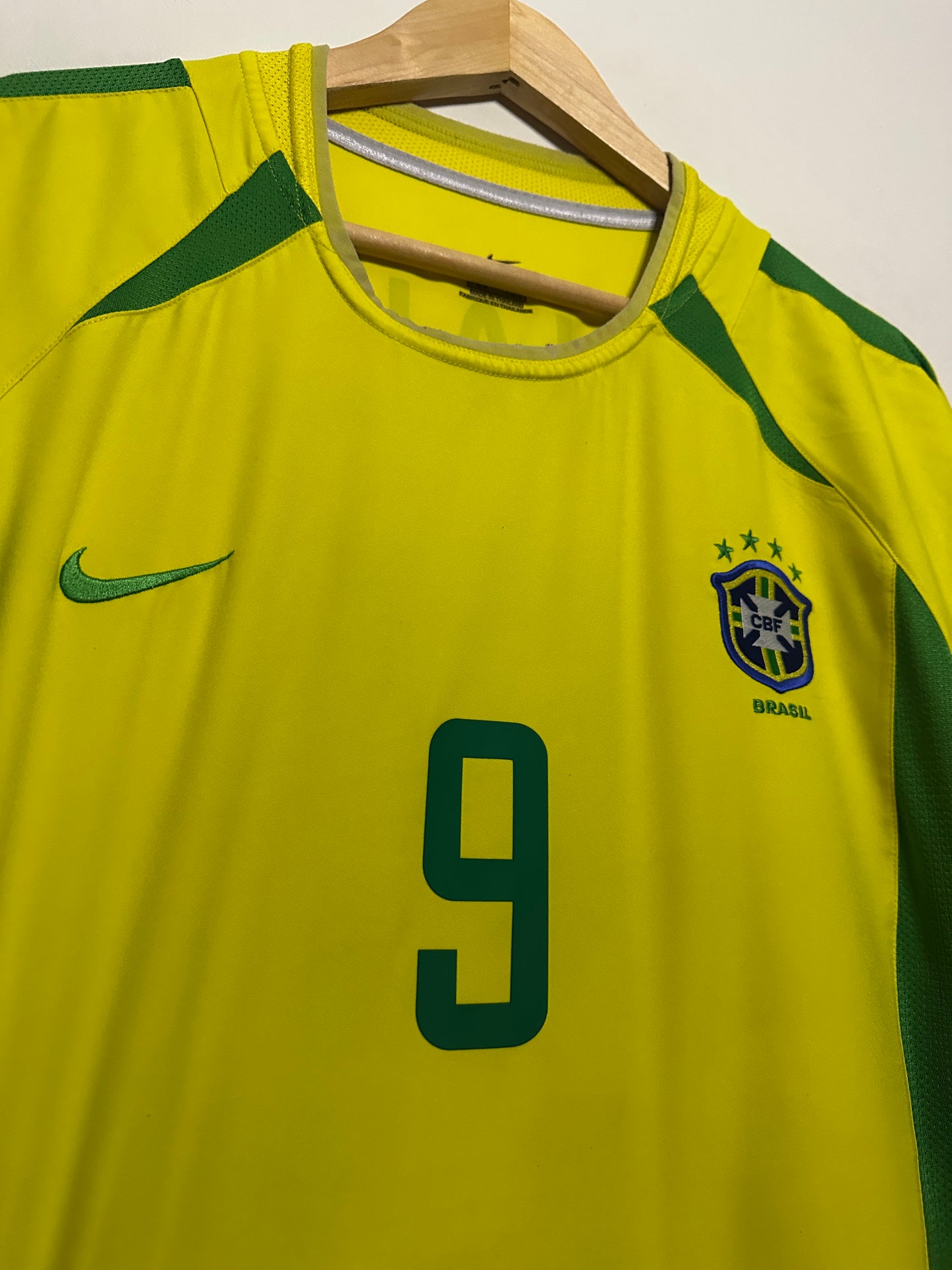 Ronaldo Nazario Brazil 2002 World Cup home football shirt (XL)