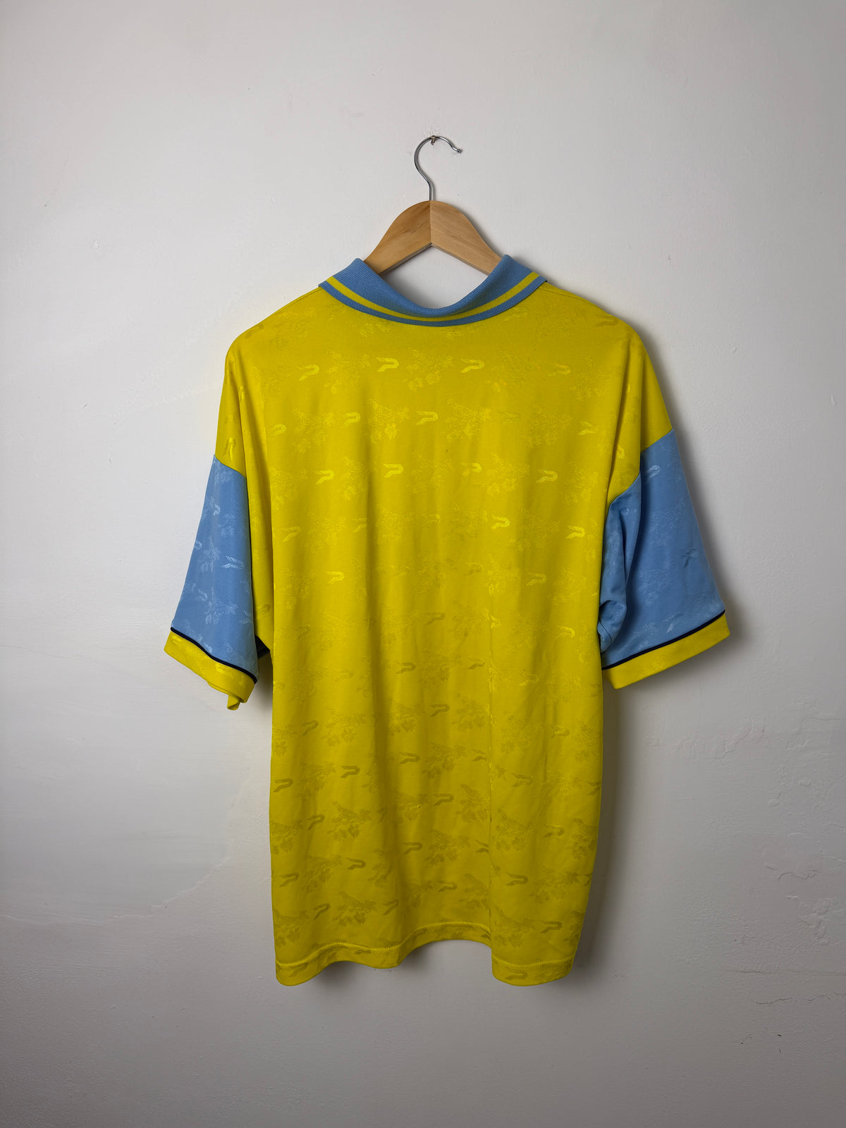 West Bromwich Albion 1995-97 away football shirt (XL)