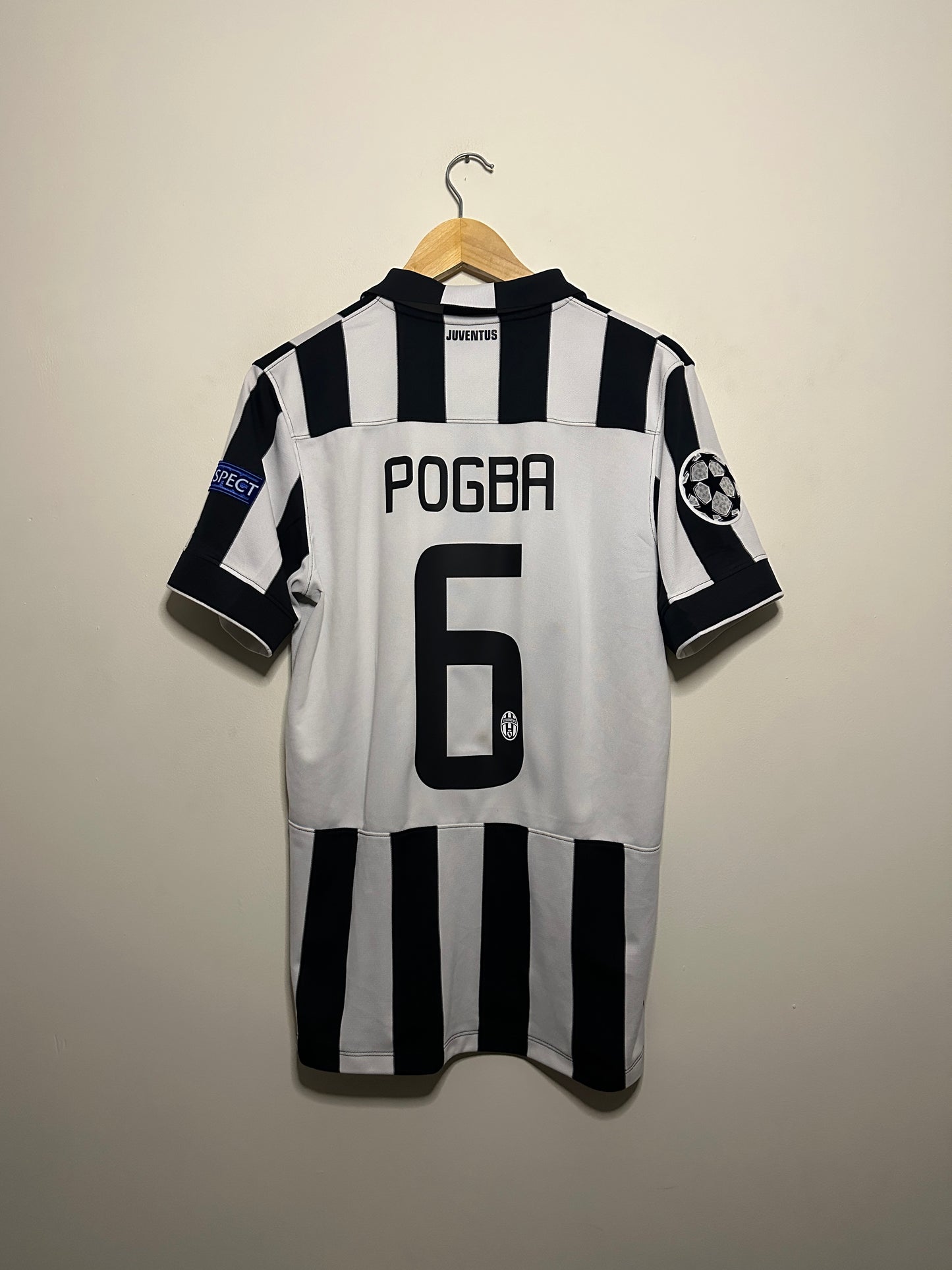 Paul Pogba Juventus FC 2014-15 home football shirt (M)