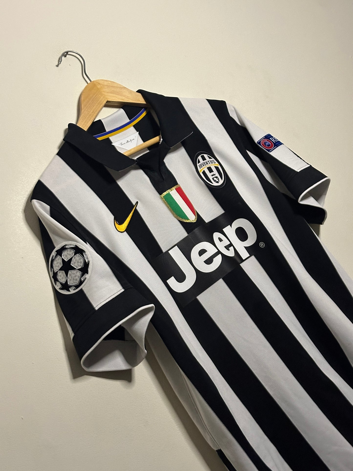 Paul Pogba Juventus FC 2014-15 home football shirt (M)