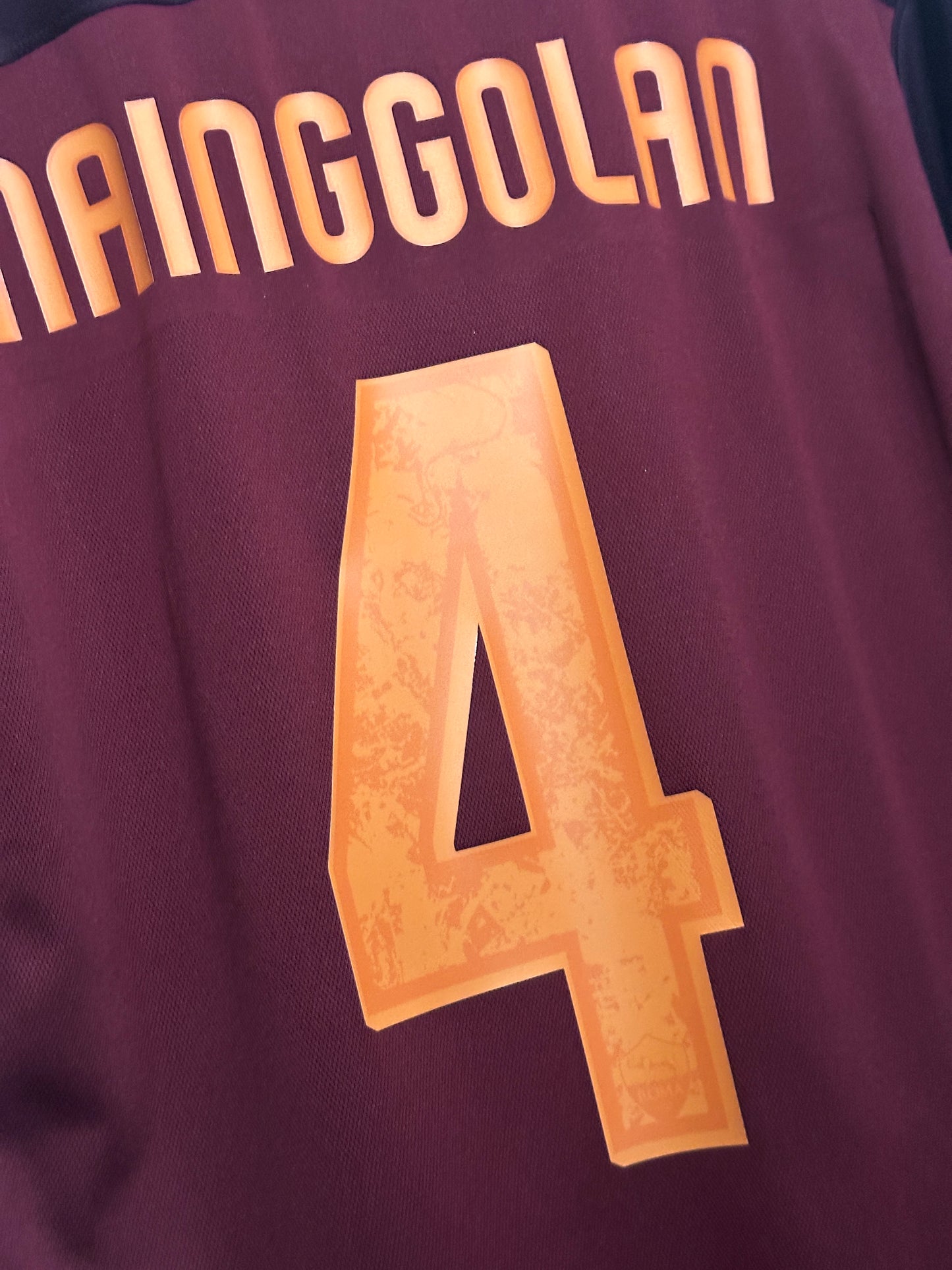 Radja Nainggolan AS Roma 2015-16 home football shirt (L)