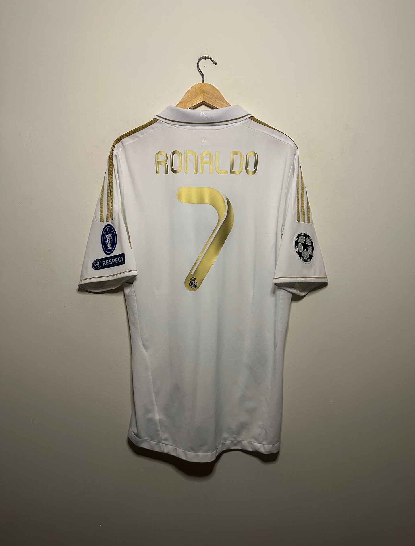 Cristiano Ronaldo Real Madrid CF 2011-12 home football shirt (XL)