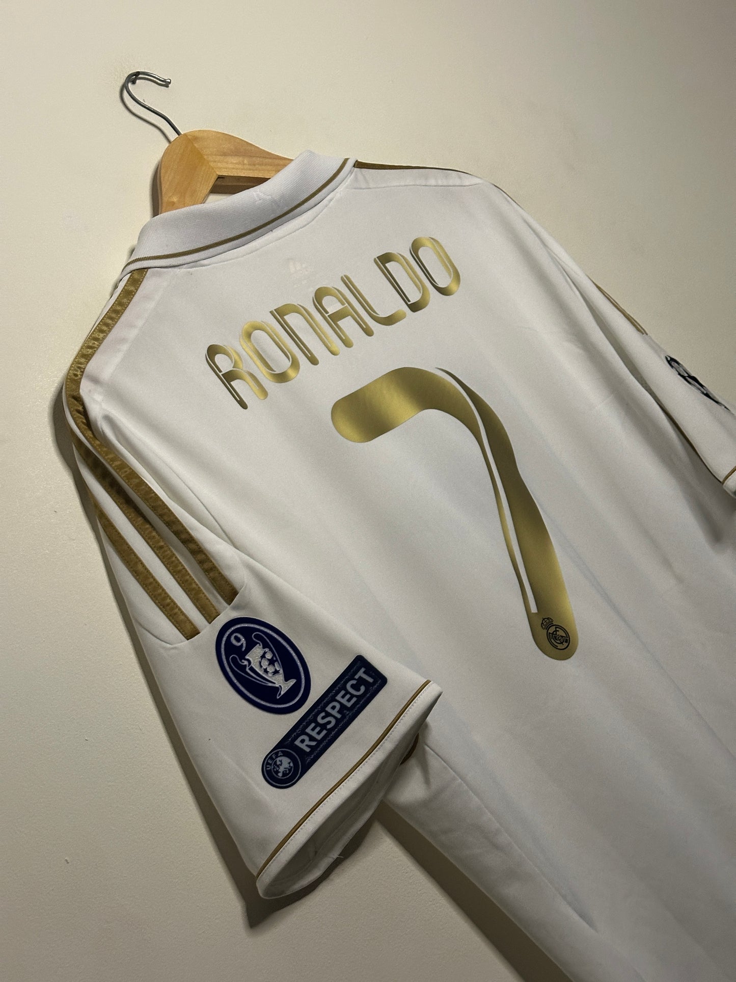 Cristiano Ronaldo Real Madrid CF 2011-12 home football shirt (XL)