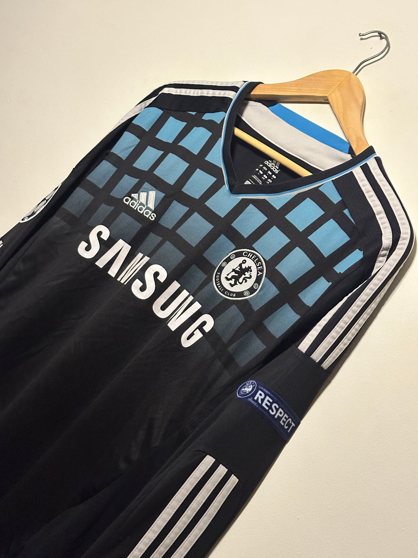 Didier Drogba Chelsea FC long sleeve 2011-12 away football shirt (L)