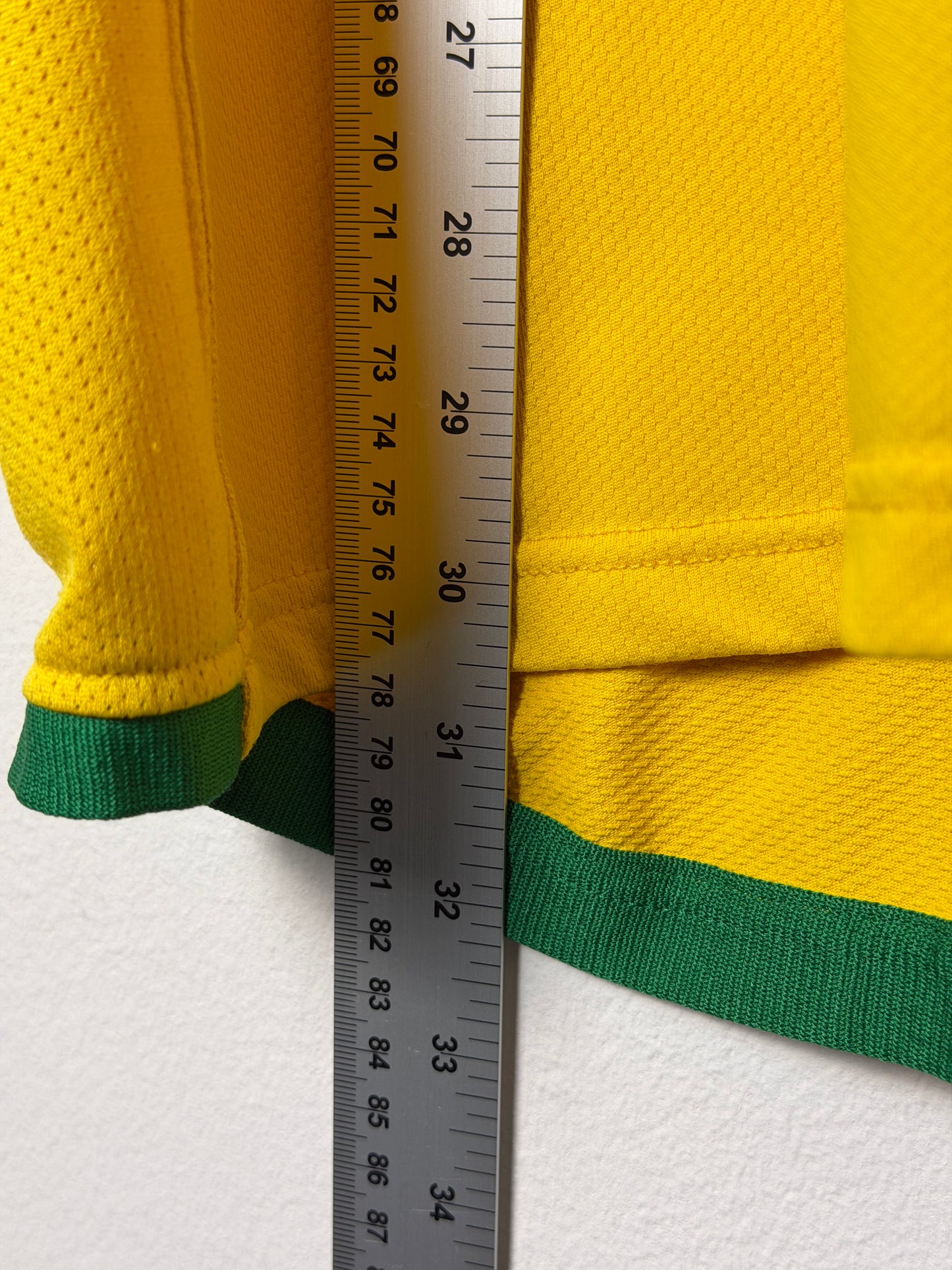 Adriano Brazil 2006 World Cup home football shirt (XL)