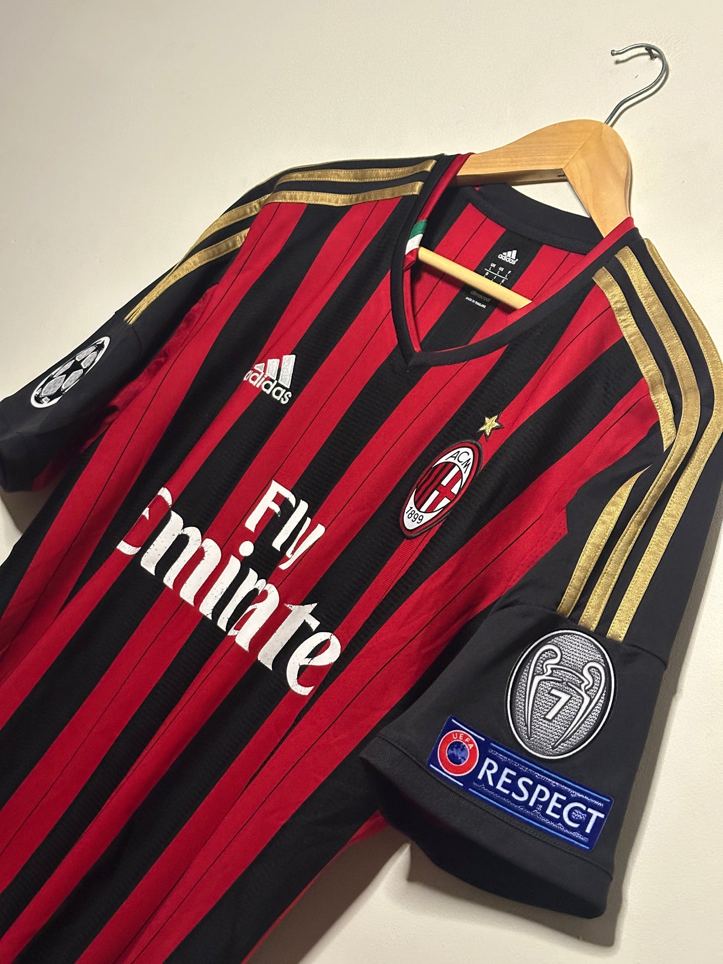Kaka AC Milan 2013-14 home football shirt (L)