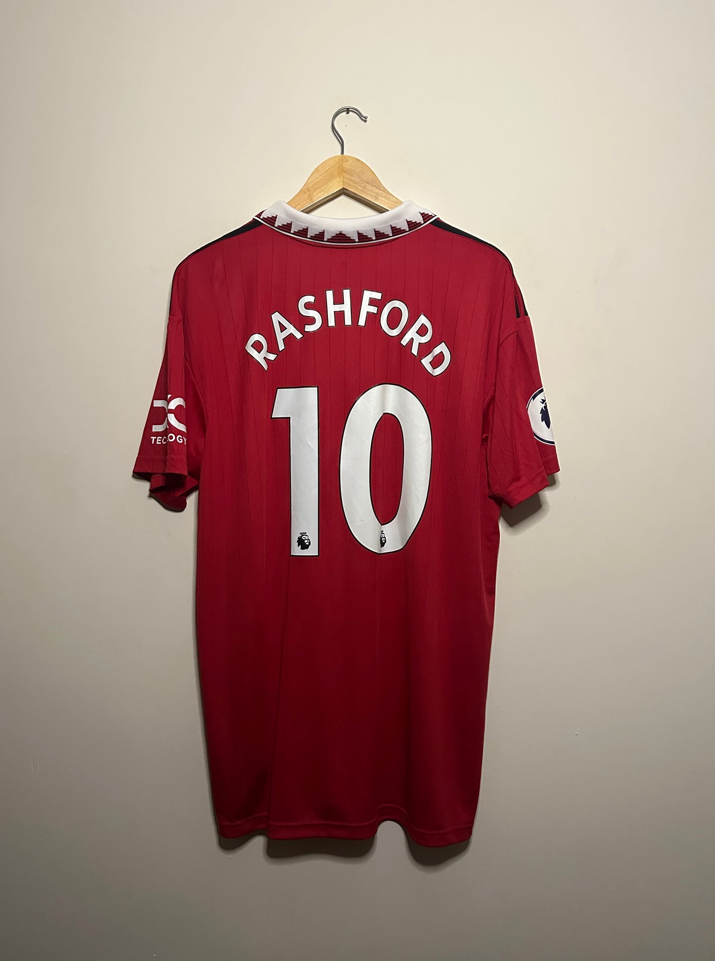 Marcus Rashford Manchester United 2022-23 home football shirt (XL)