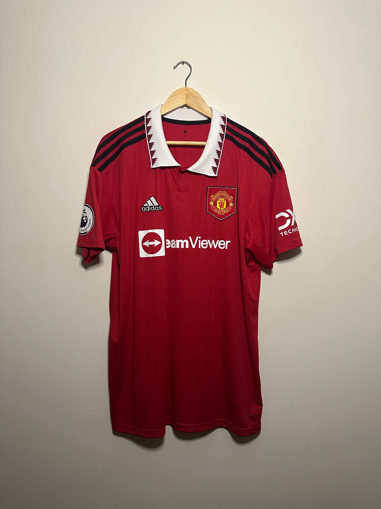 Marcus Rashford Manchester United 2022-23 home football shirt (XL)