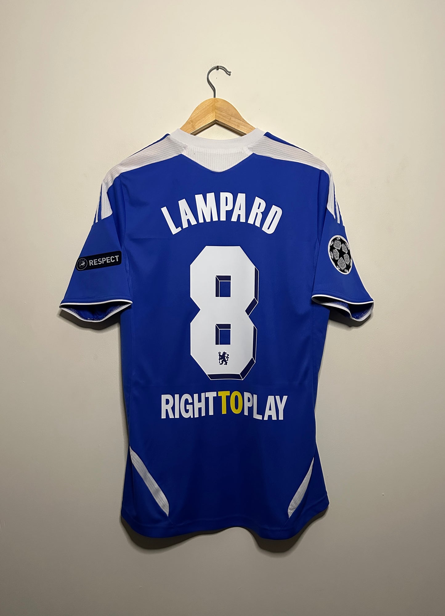 Frank Lampard Chelsea FC 2011-12 home football shirt (M)