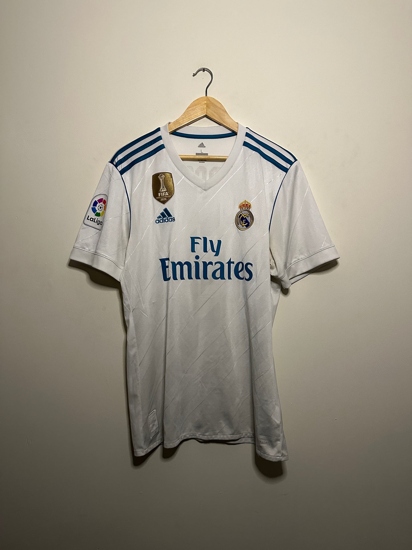 Toni Kroos Real Madrid CF 2017-18 home football shirt (L)