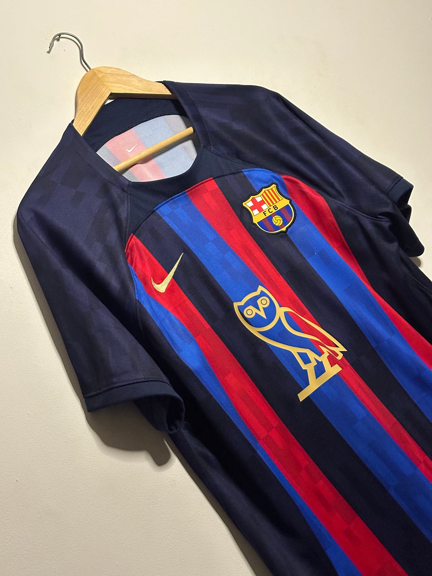 Lamine Yamal FC Barcelona Drake x OVO 2022-23 home football shirt (XL)