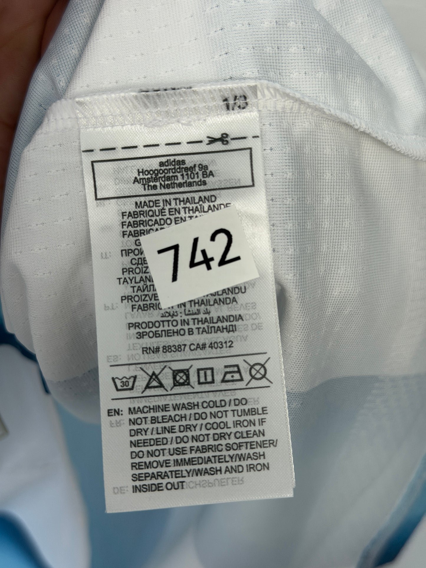 Argentina 2026 World Cup home football shirt (L)