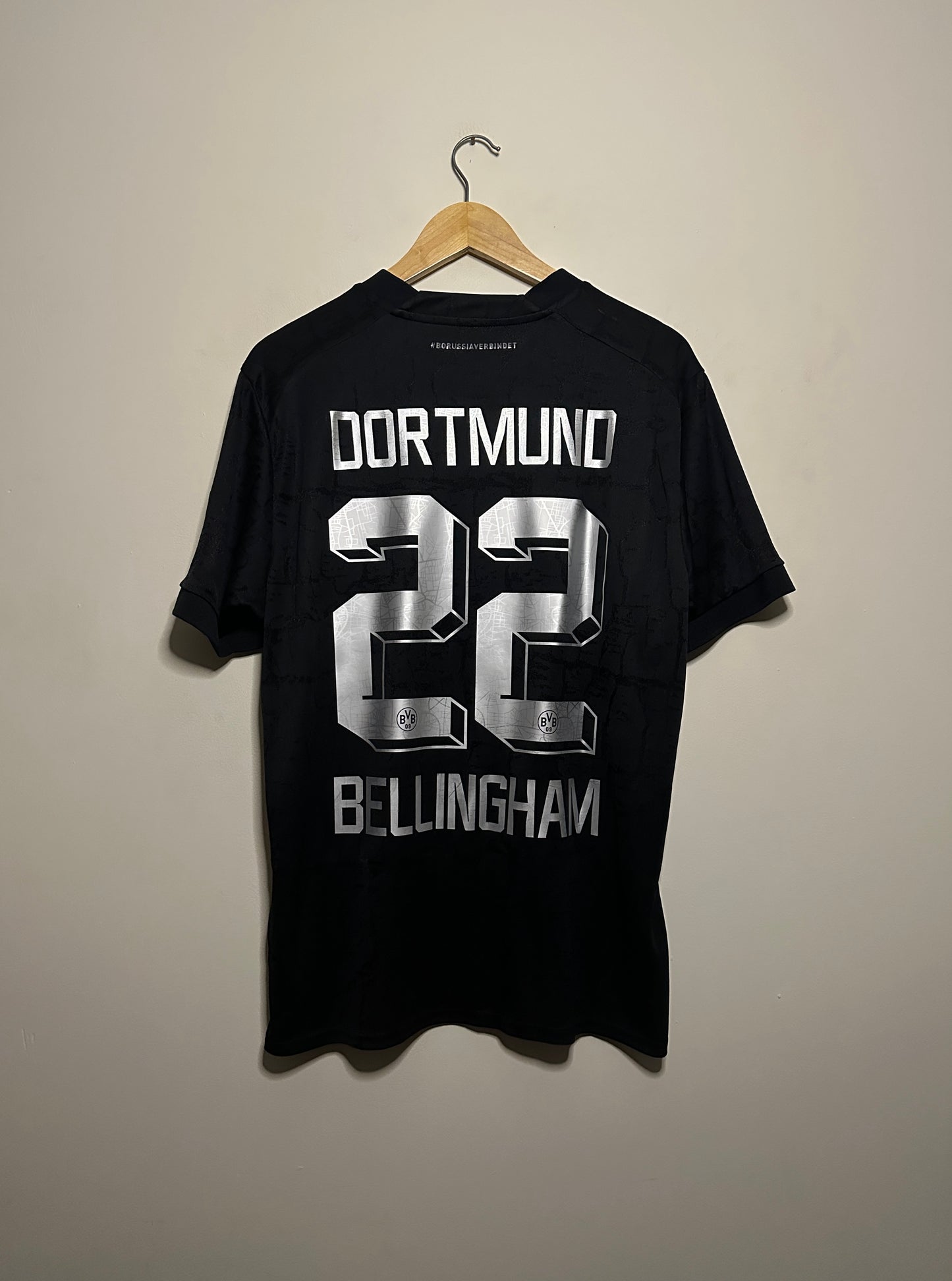Jude Bellingham Borussia Dortmund 2022-23 special football shirt (L)