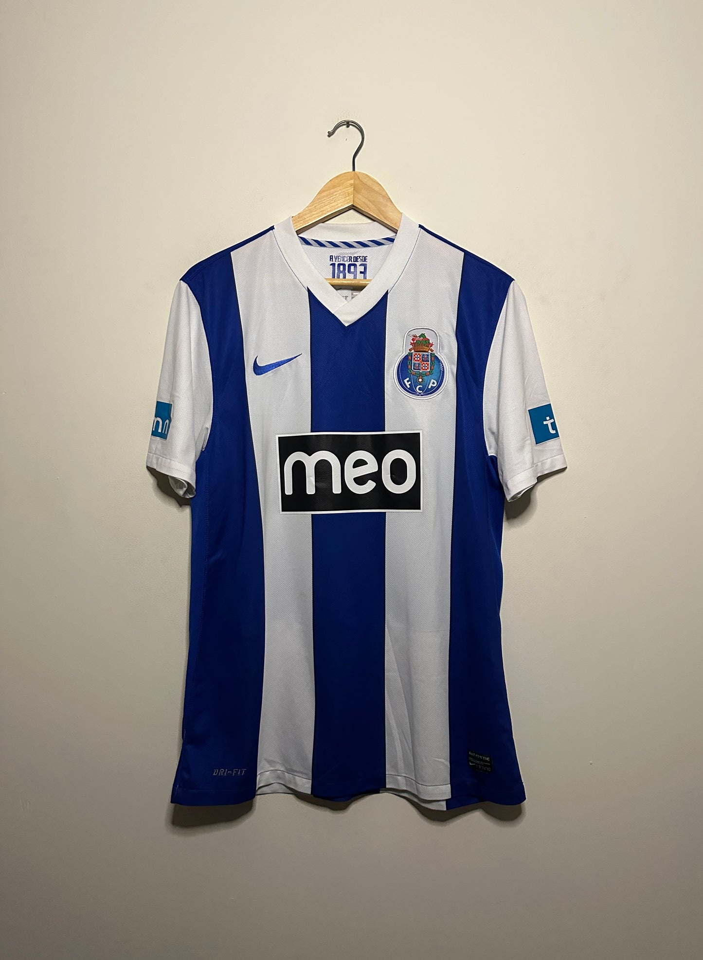 James Rodriguez FC Porto 2011-12 home football shirt (M)