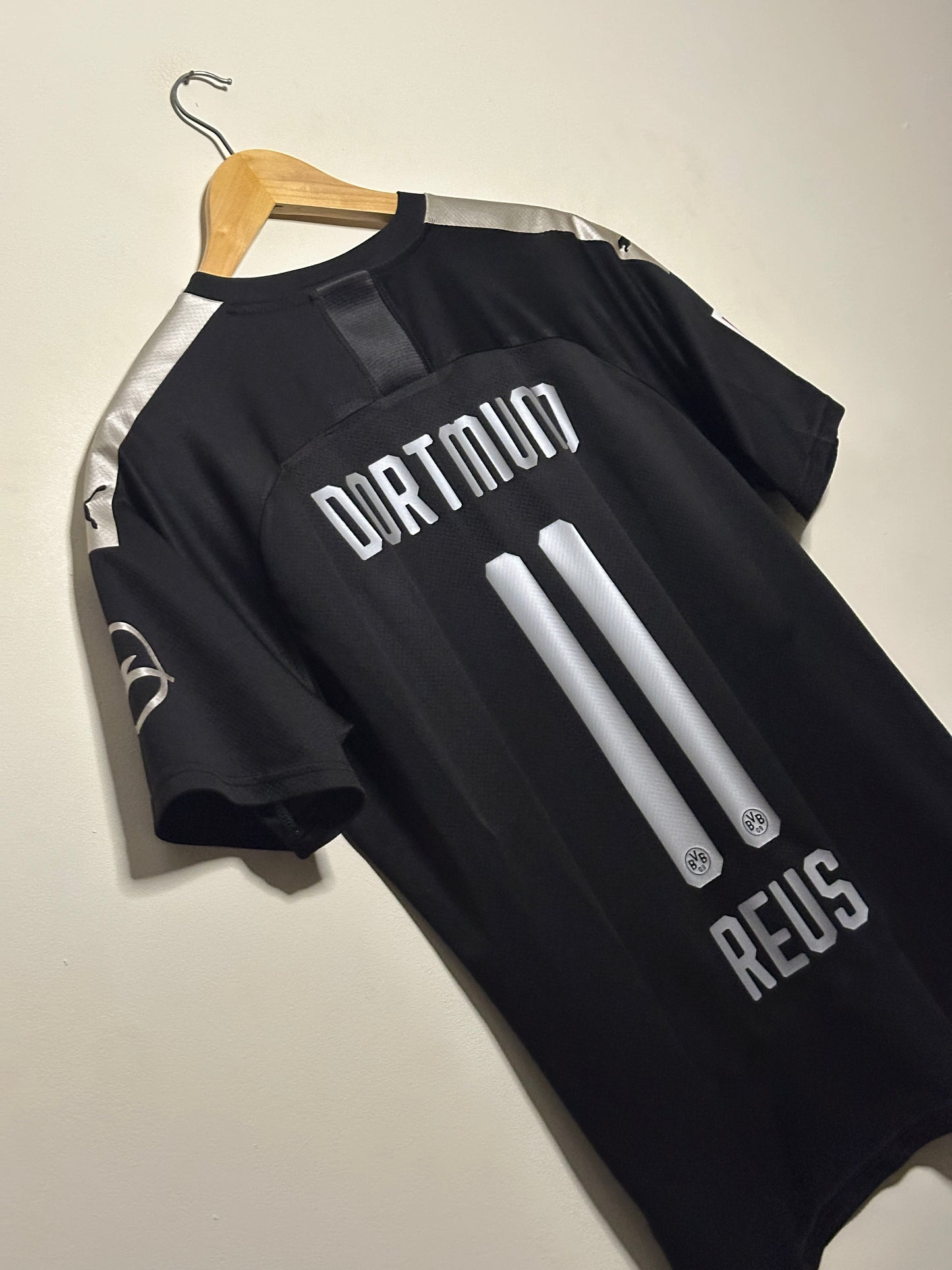 Marco Reus Borussia Dortmund 2019-20 away football shirt (L)