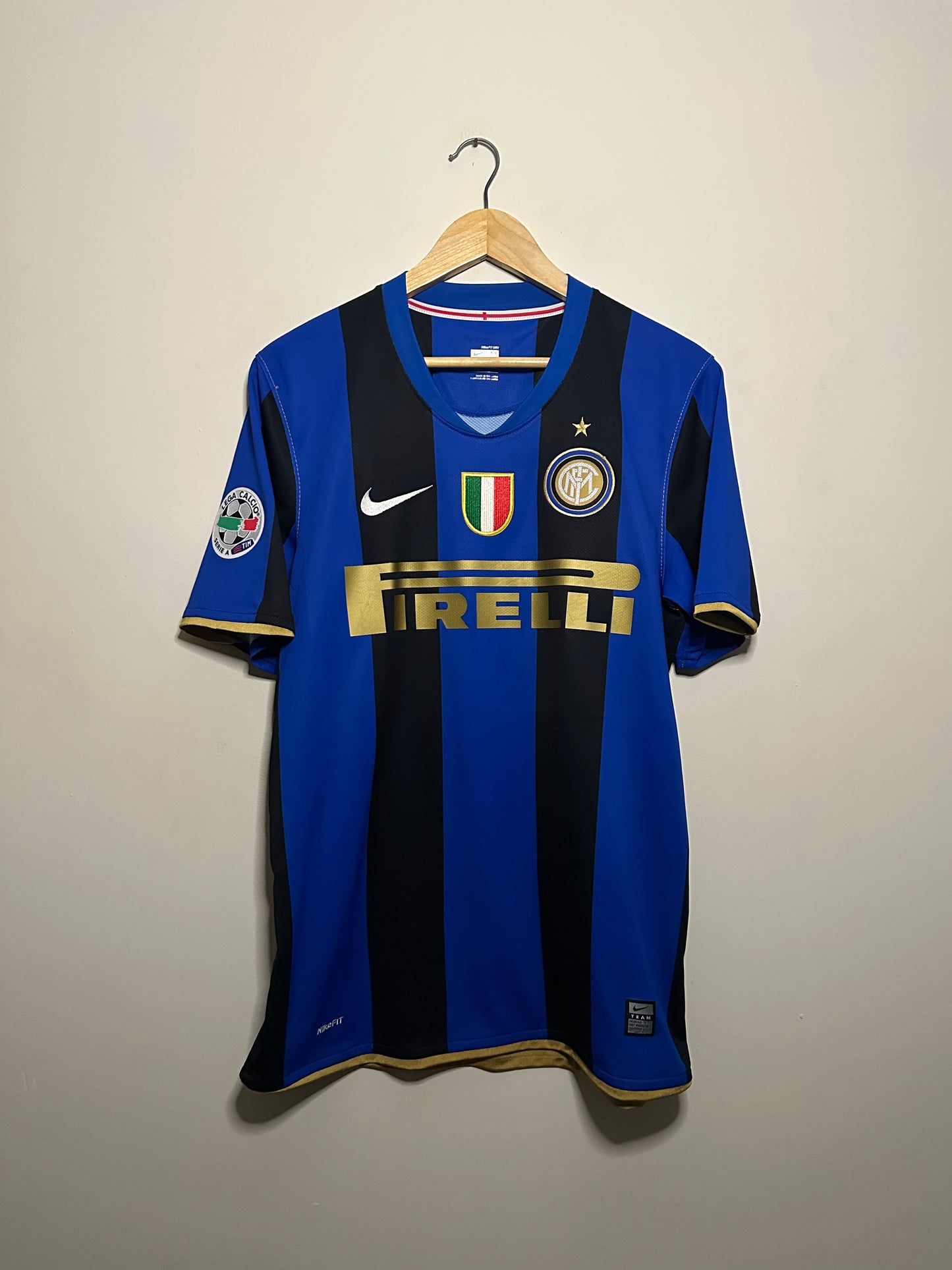 Adriano Inter Milan 2008-09 home football shirt (M)