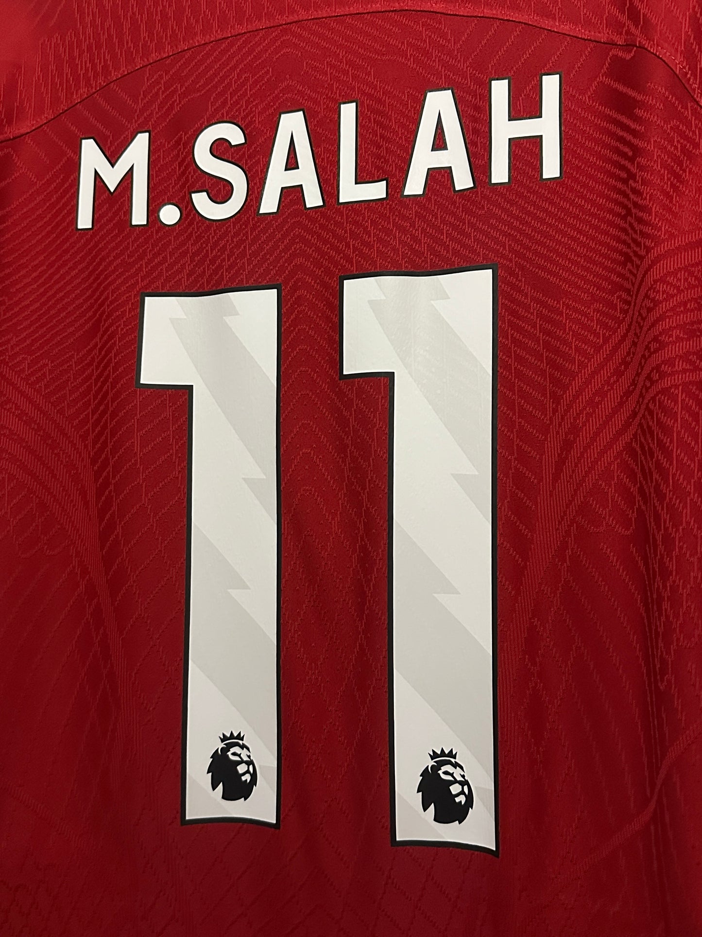 Mohamed Salah Liverpool FC 2023-24 home football shirt (M)