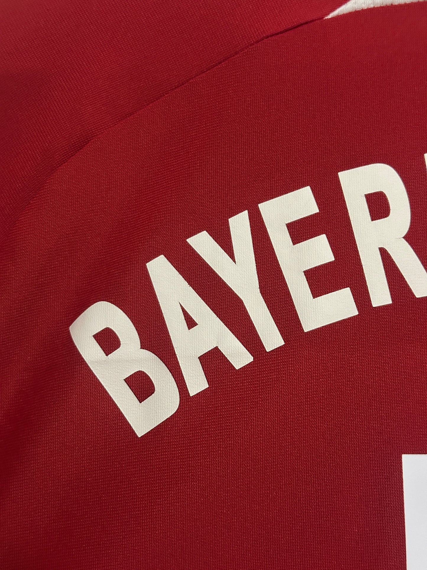 Franck Ribery FC Bayern Munich 2008-09 home football shirt (M)