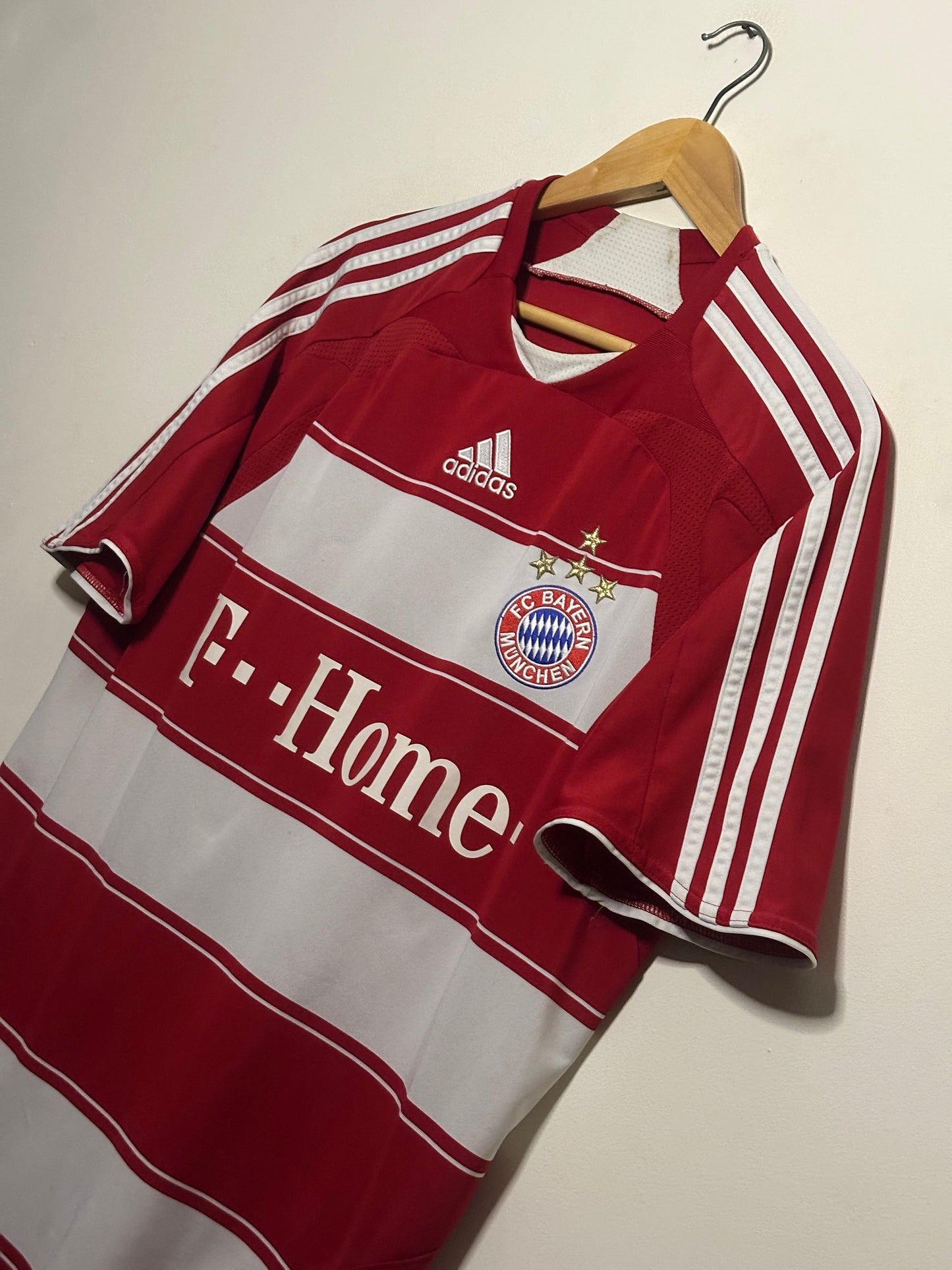 Franck Ribery FC Bayern Munich 2008-09 home football shirt (M)