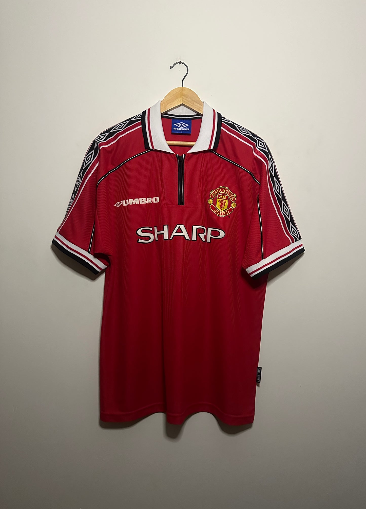 David Beckham Manchester United 1998-99 home football shirt (L)