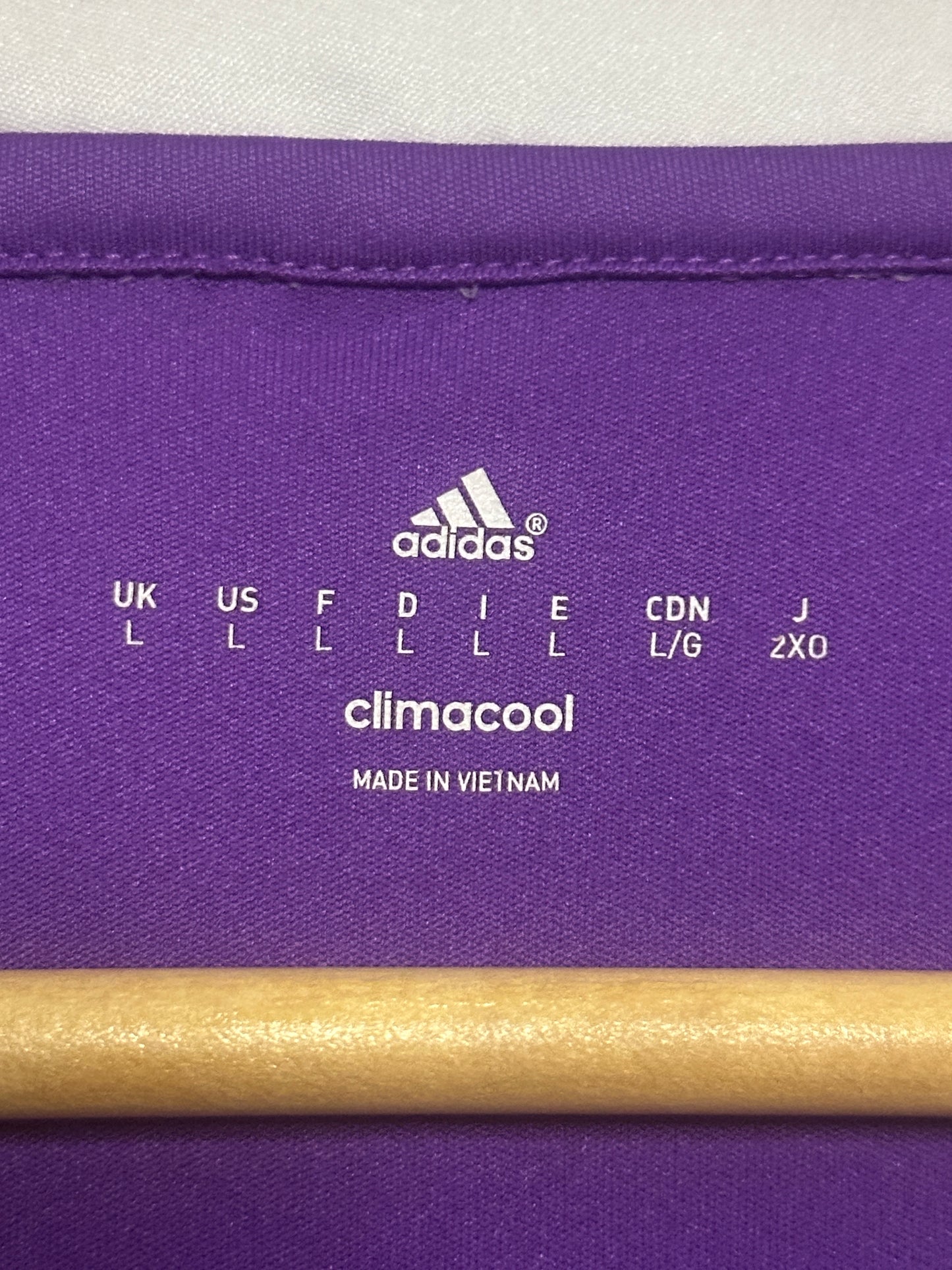 Cristiano Ronaldo Real Madrid CF 2016-17 away football shirt (L)