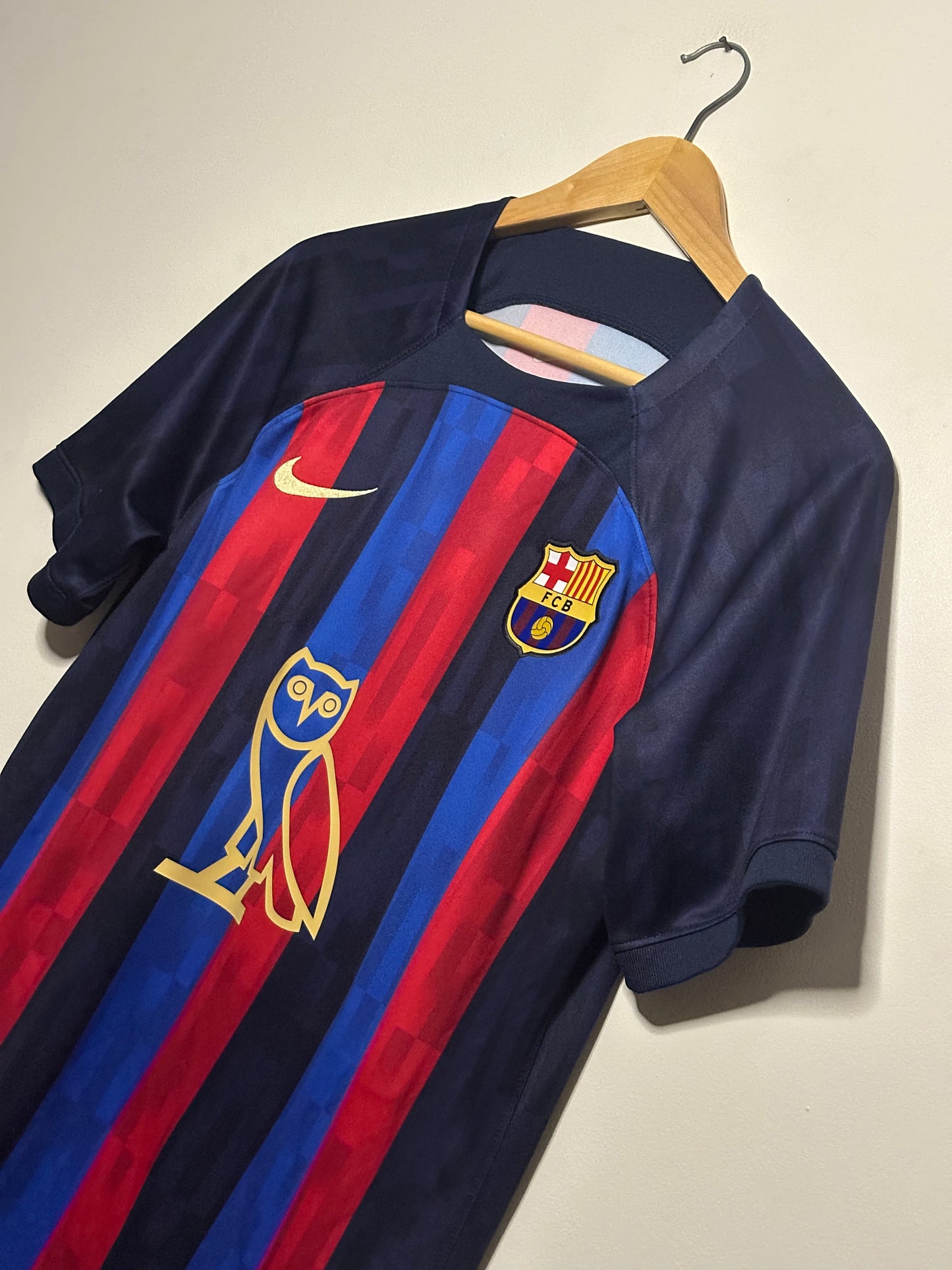 Robert Lewandowski FC Barcelona x Drake OVO 2022-23 home football shirt (M)
