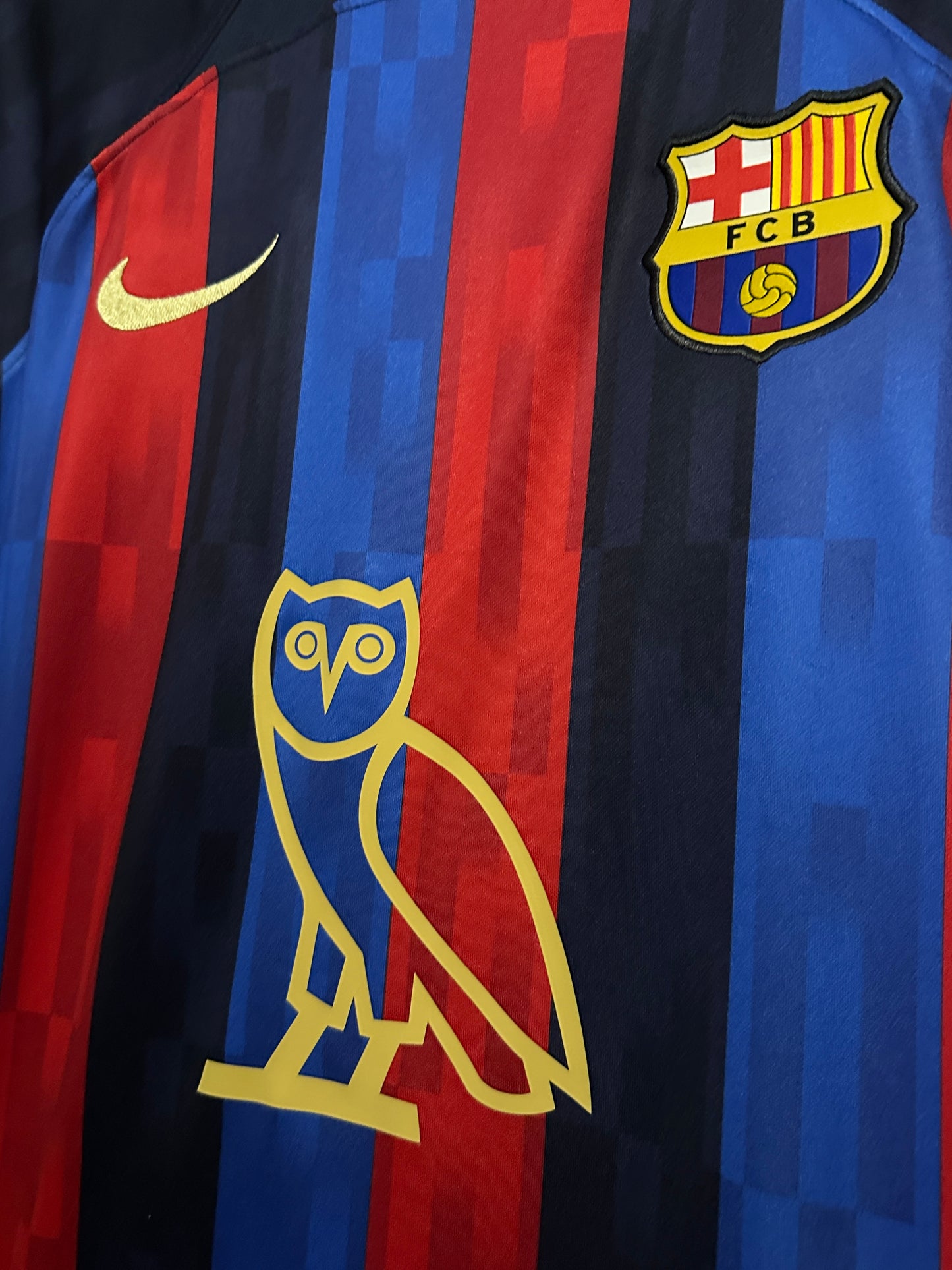 Robert Lewandowski FC Barcelona x Drake OVO 2022-23 home football shirt (M)