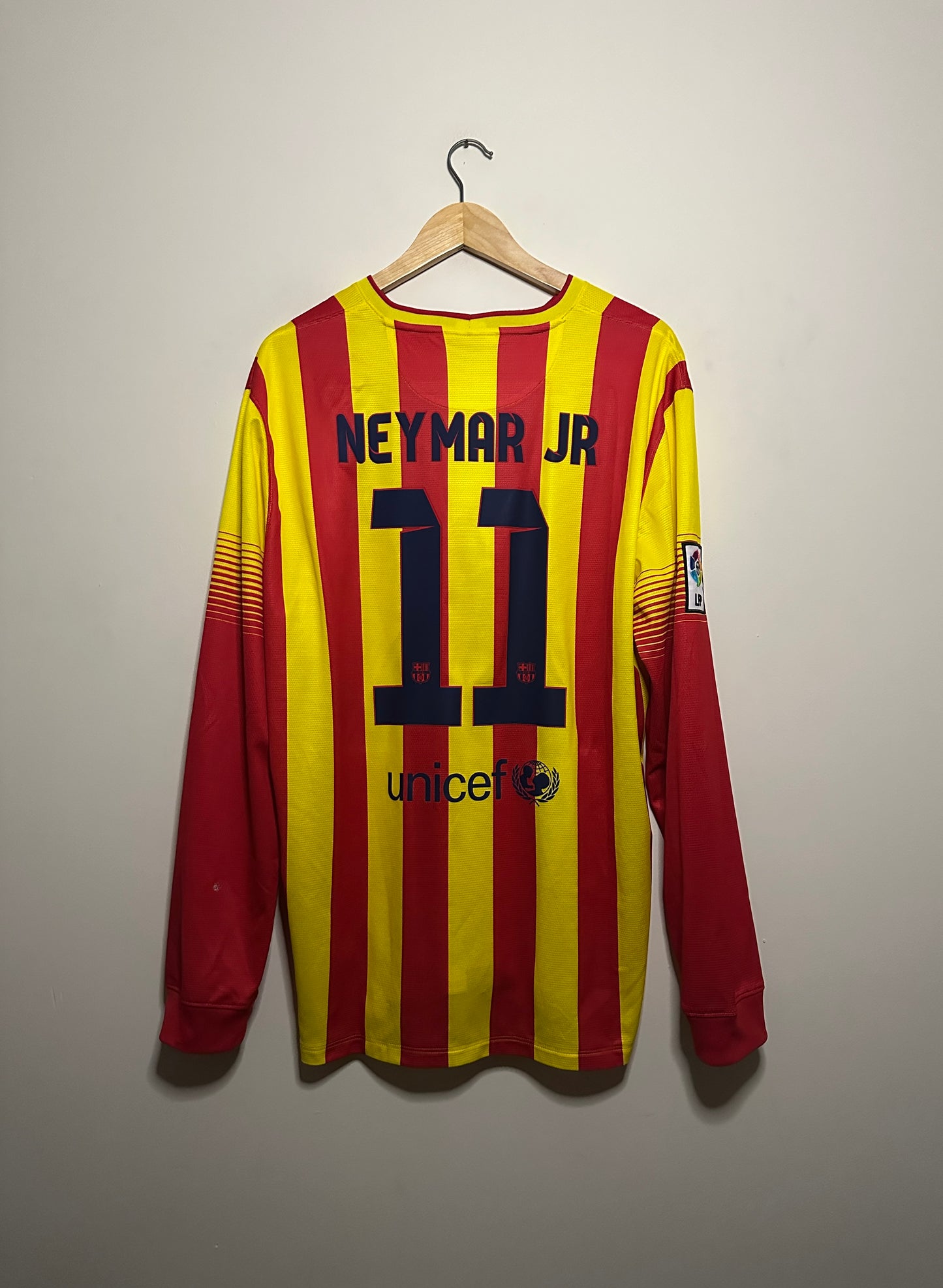 Neymar JR FC Barcelona 2013-14 long sleeve away football shirt (XL)