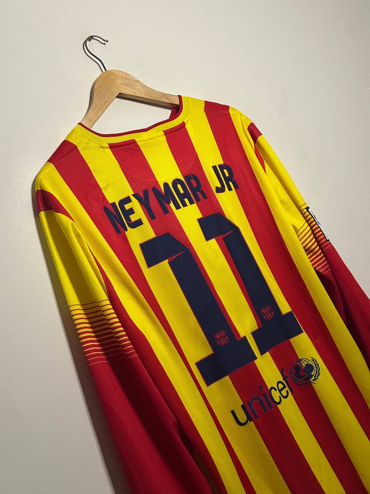 Neymar JR FC Barcelona 2013-14 long sleeve away football shirt (XL)