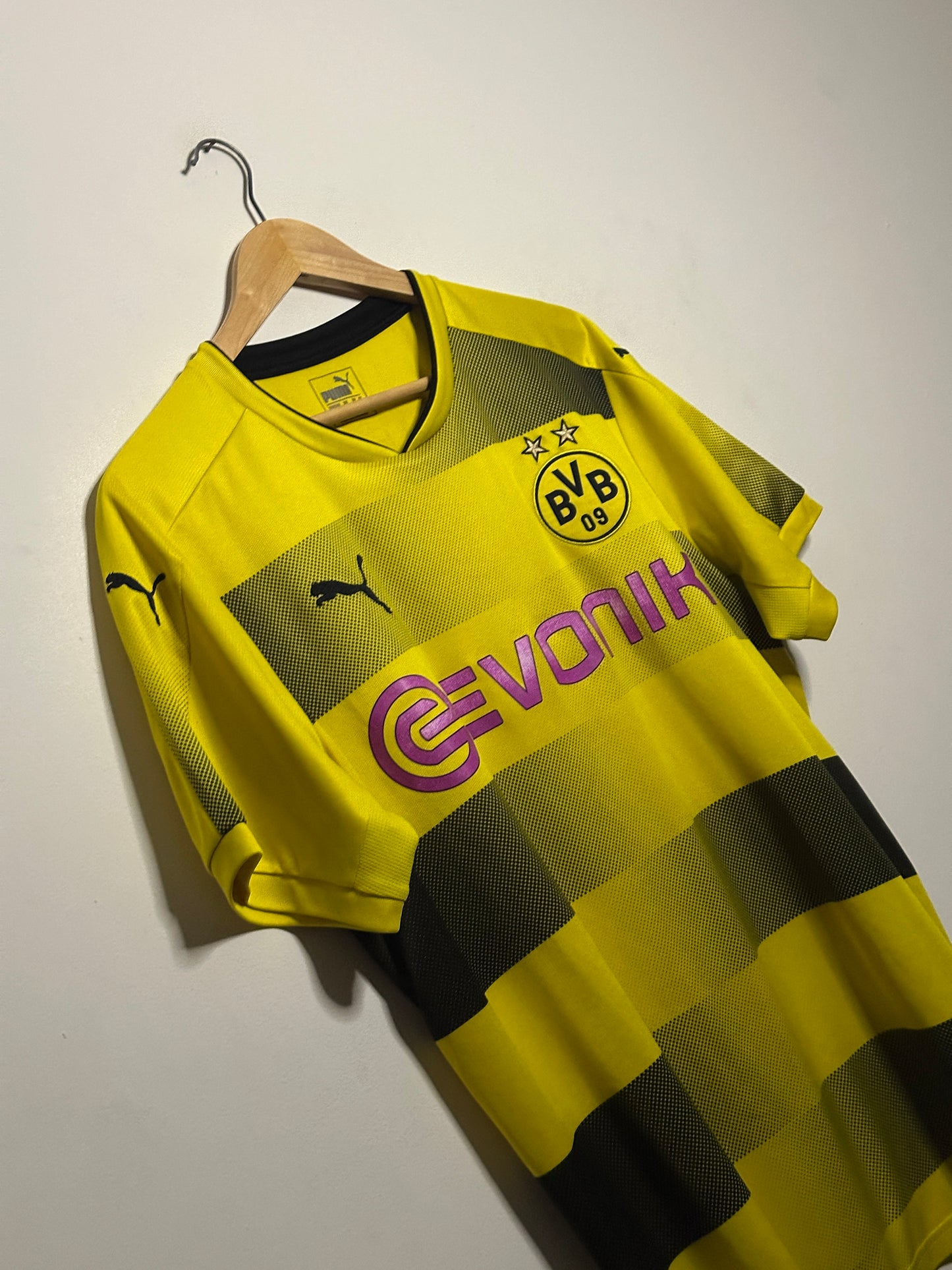 Marco Reus Borussia Dortmund 2017-18 home football shirt (L)