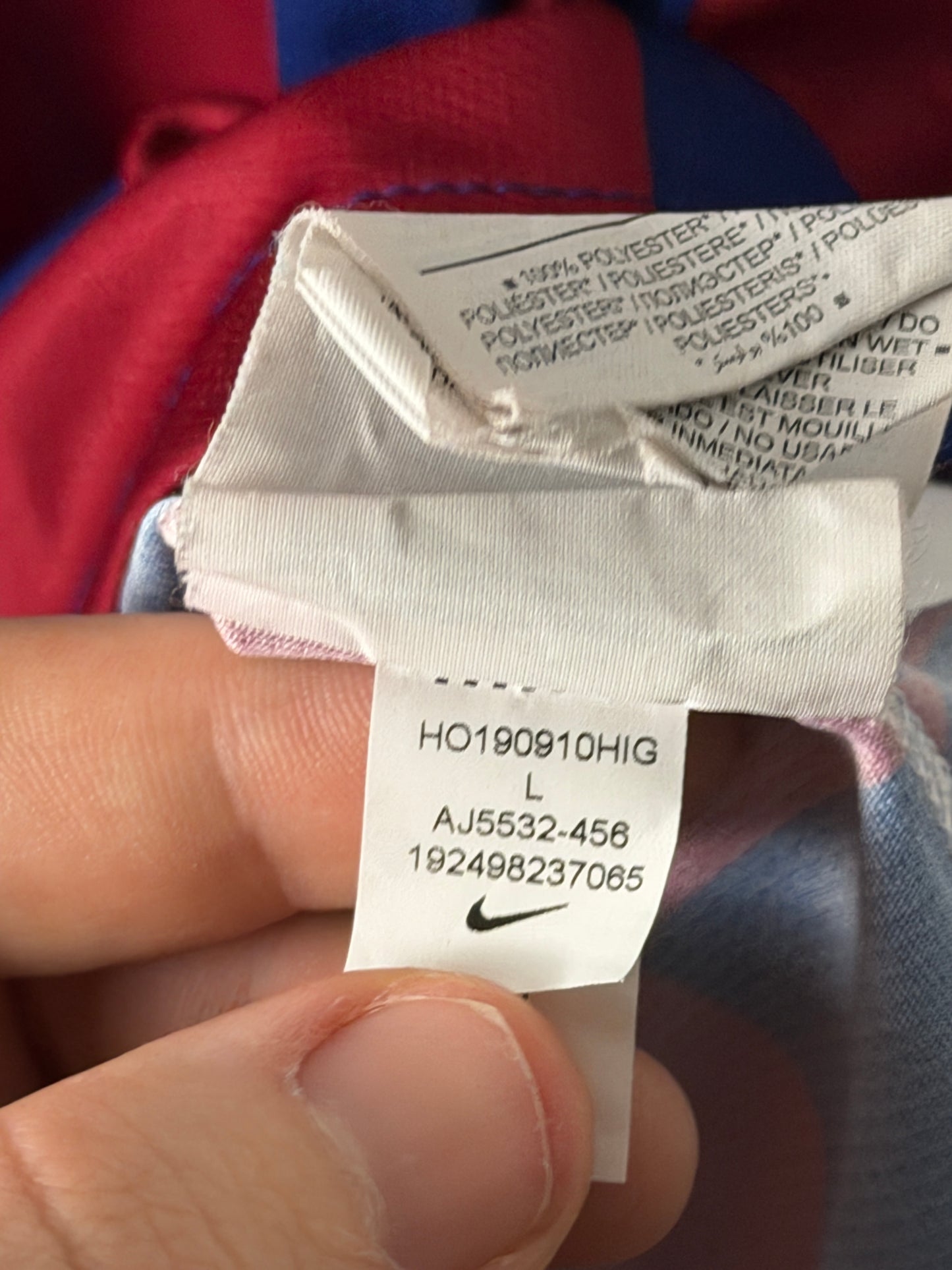 Lionel Messi FC Barcelona 2019-20 home football shirt (L)