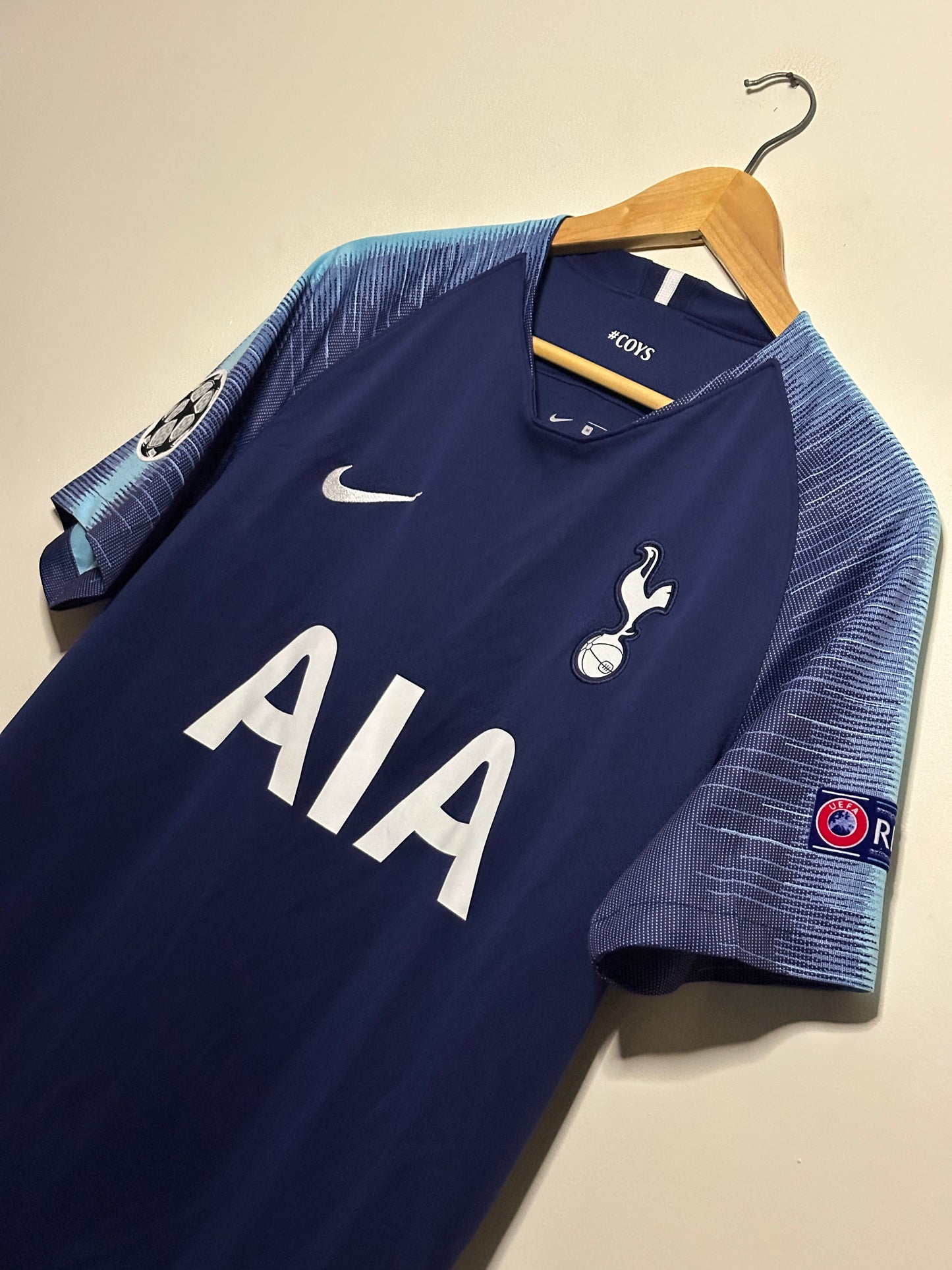 Heung-Min Son Tottenham Hotspur 2018-19 away football shirt (M)