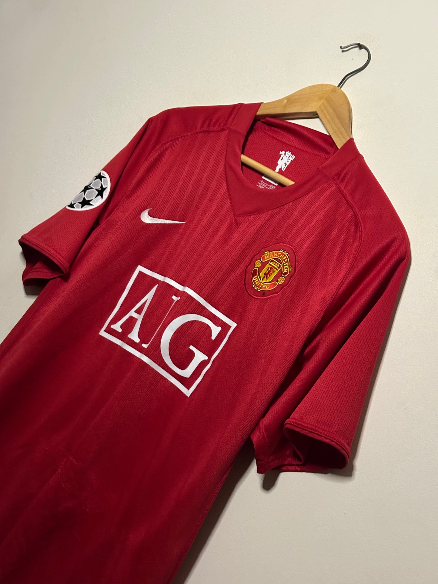 Cristiano Ronaldo Manchester United 2007-08 home football shirt (L)