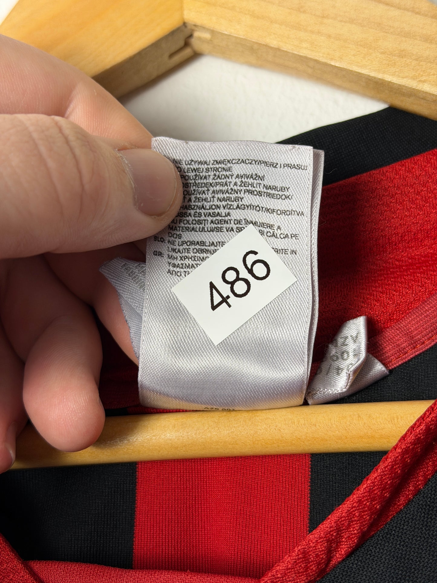 Maldini AC Milan 2005-06 home football shirt (XL)