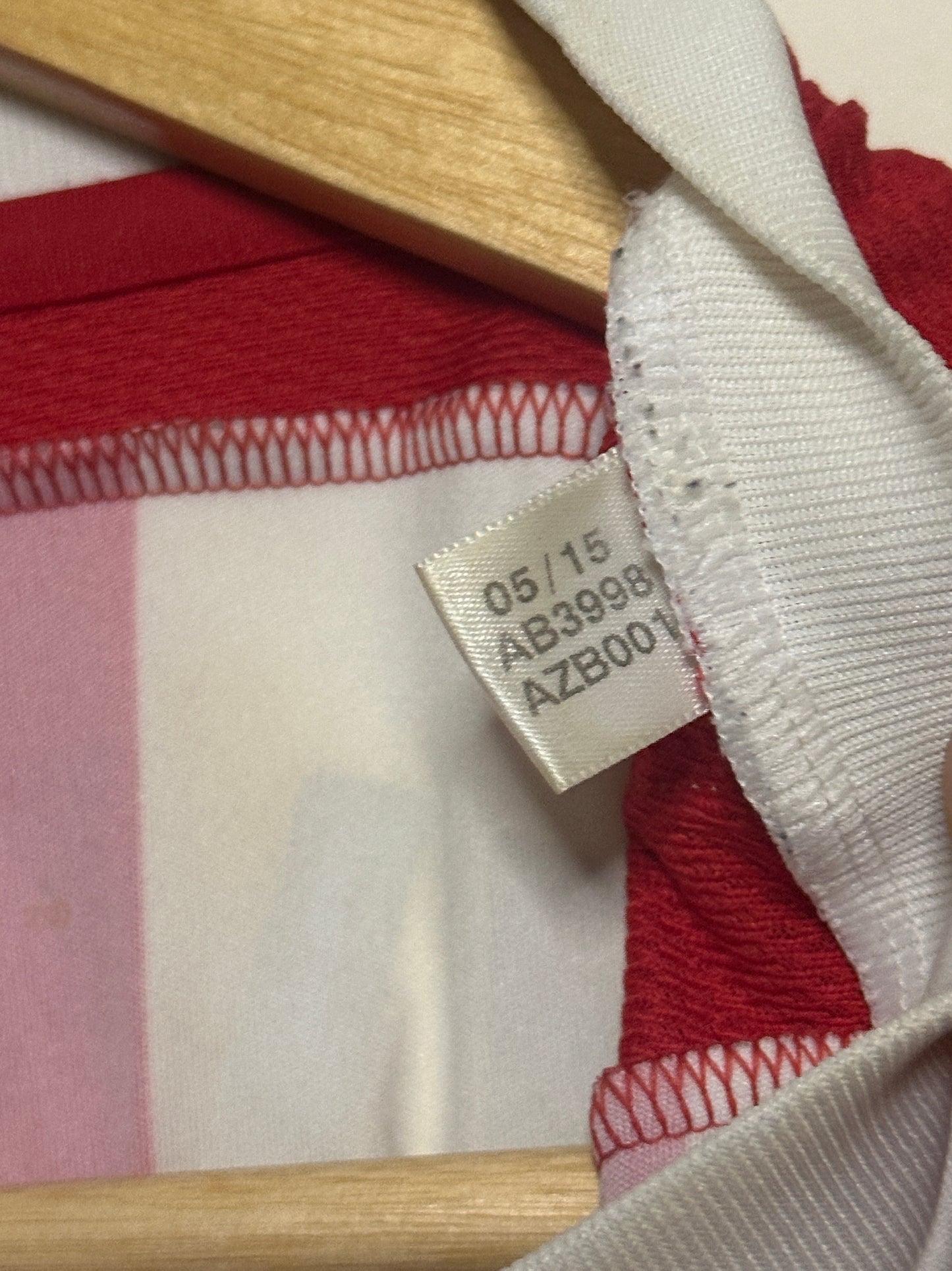 Virgil Van Dijk Southampton FC 2015-16 home football shirt (L)