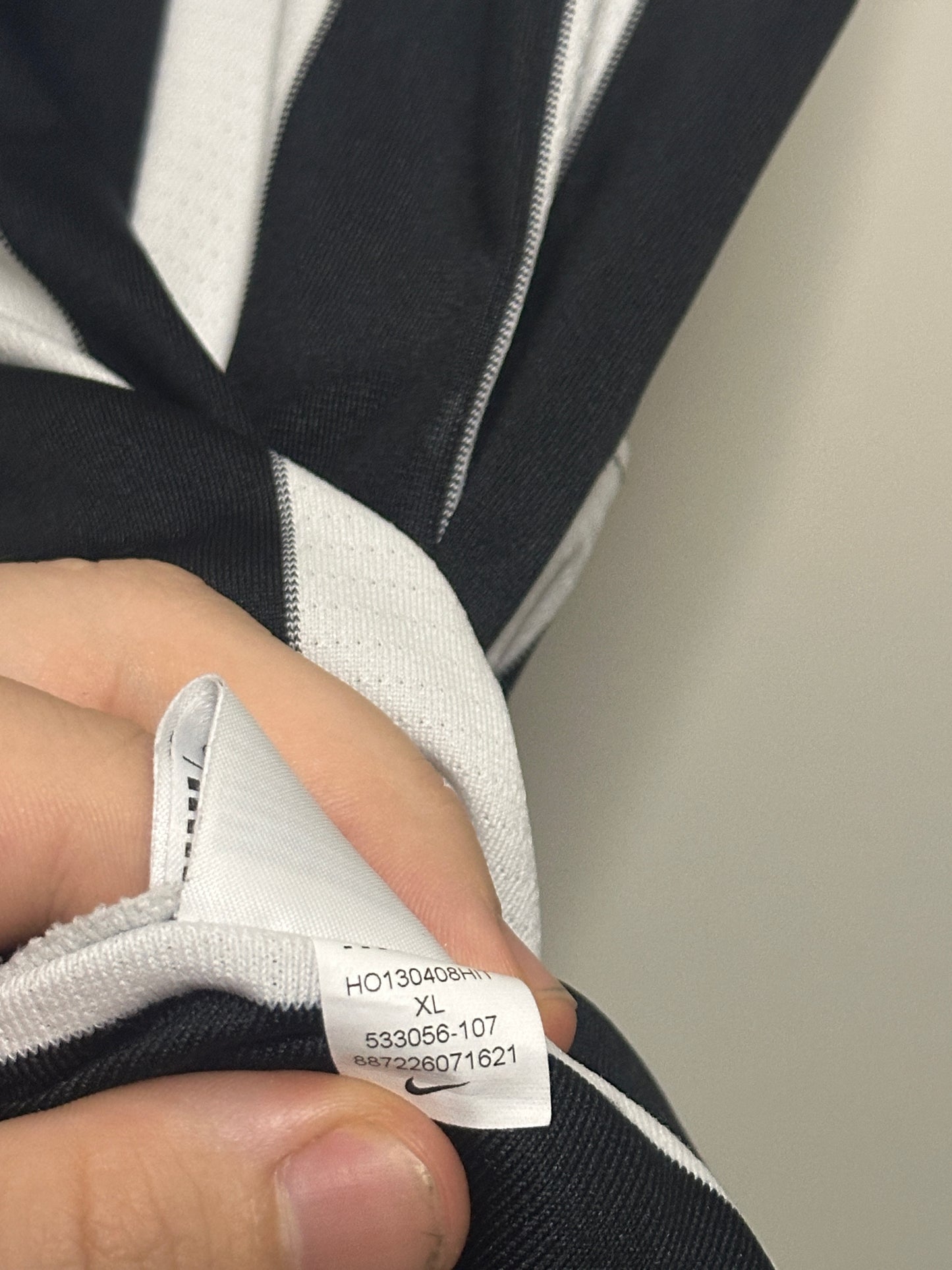 Paul Pogba Juventus FC 2013-14 home football shirt (XL)