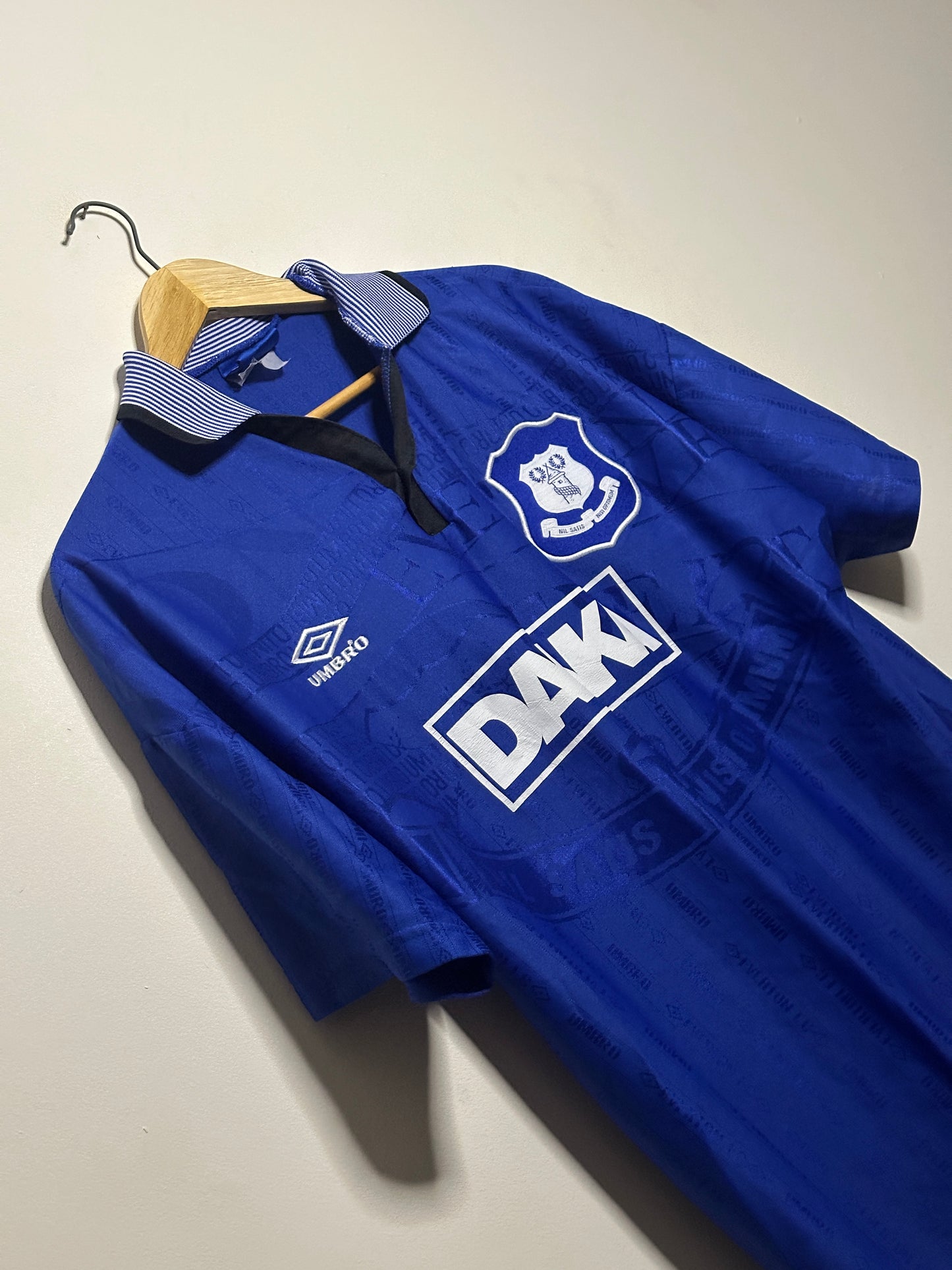 Everton FC 1995-96 home football shirt (XL)