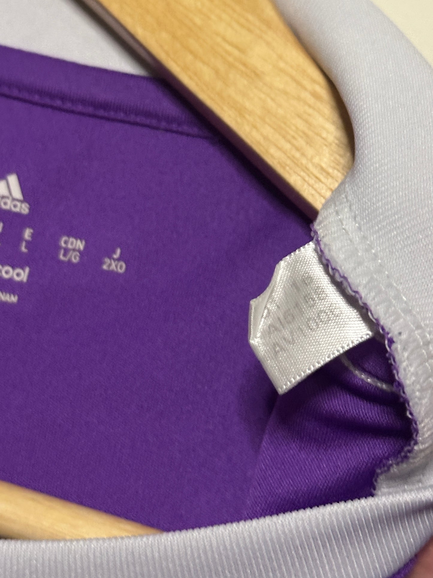 Cristiano Ronaldo Real Madrid CF 2016-17 away football shirt (L)