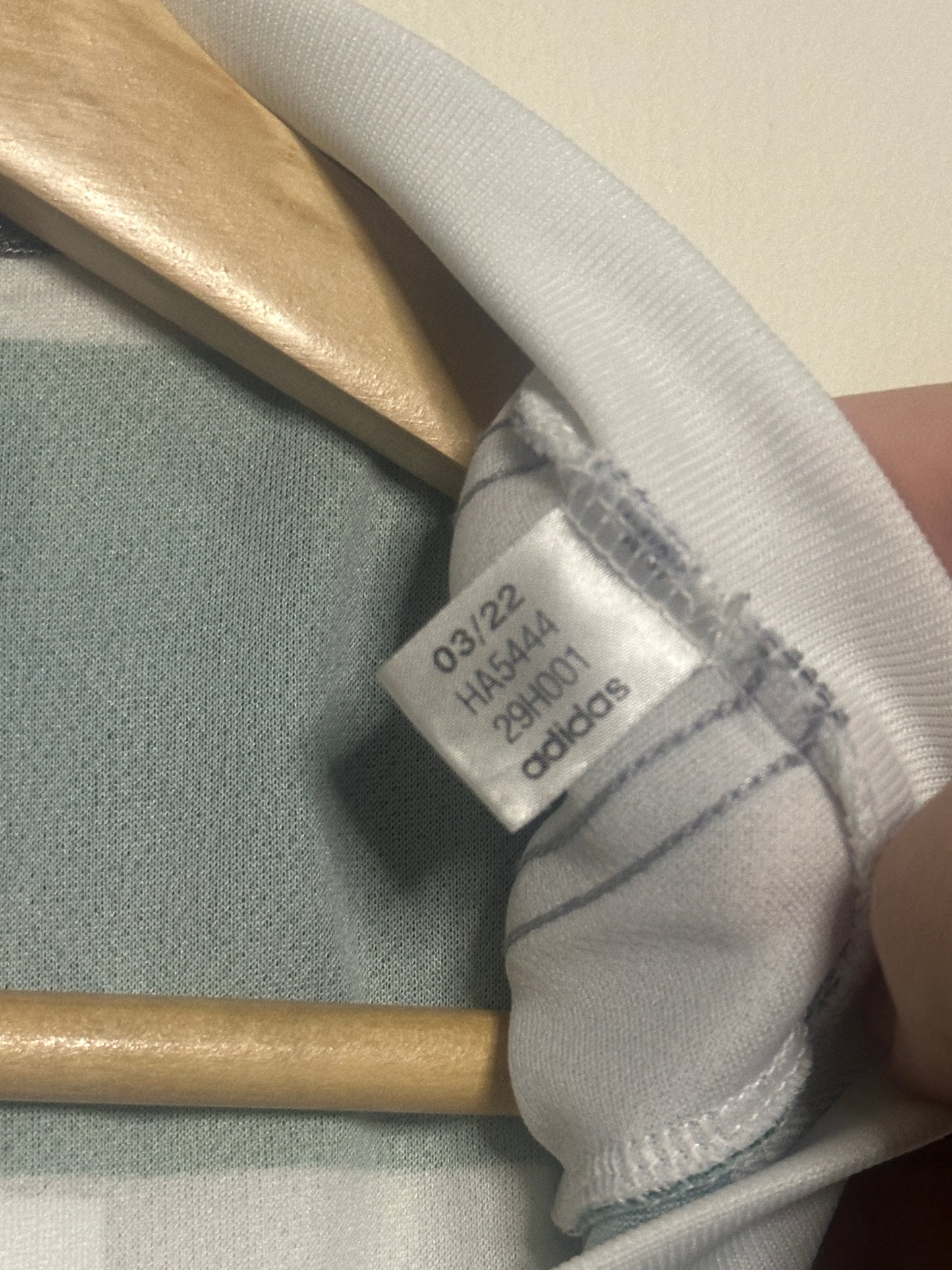 Jota Celtic FC 2022-23 home football shirt (XL)