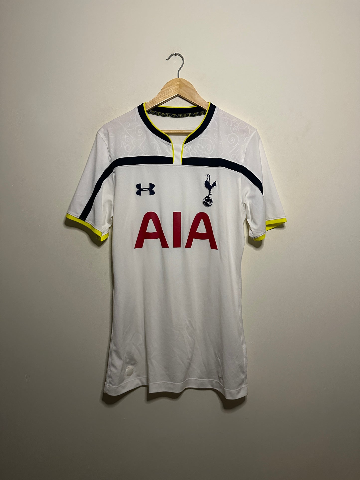 Harry Kane Tottenham Hotspur 2014-15 home football shirt (M)