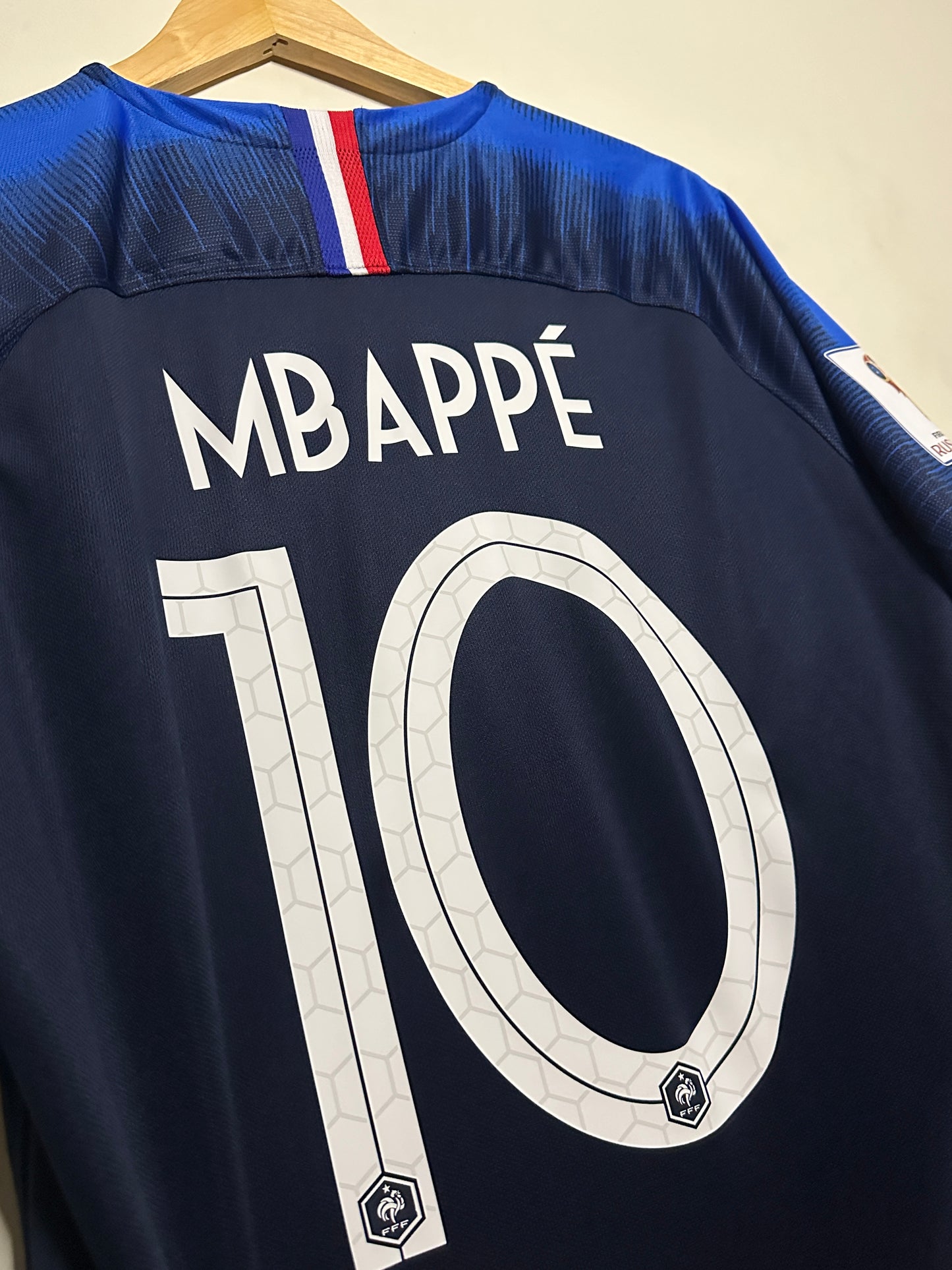 Kylian Mbappe France 2018 World Cup final edition home football shirt (L)