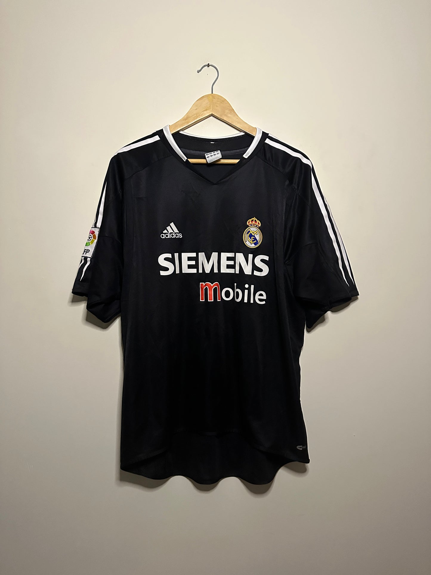 Ronaldo Real Madrid CF 2004-05 away football shirt (L)