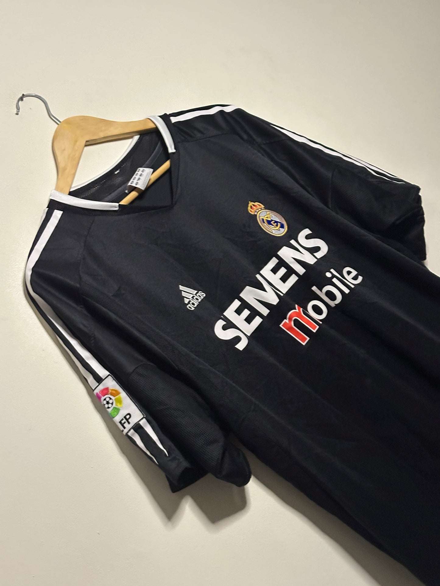 Ronaldo Real Madrid CF 2004-05 away football shirt (L)